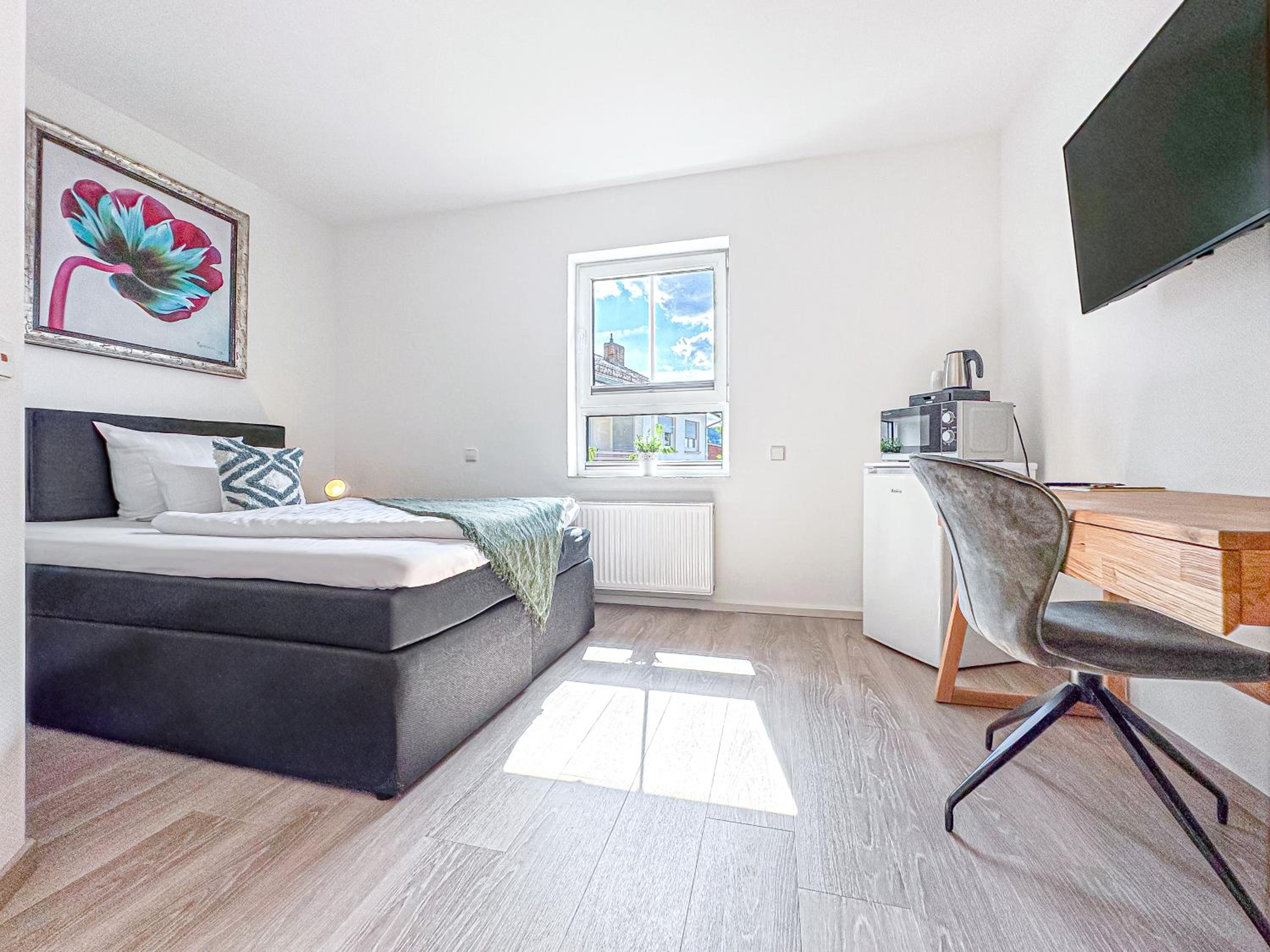 Large Single Room