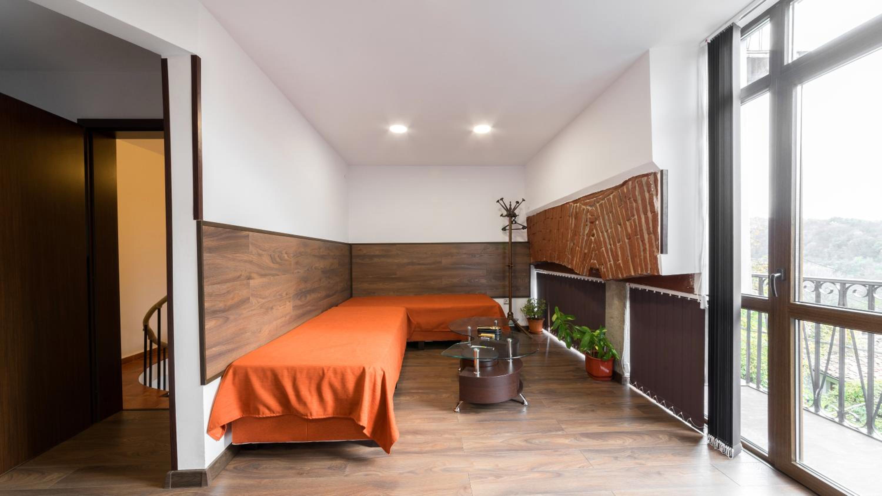 Studio with Terrace photo 2