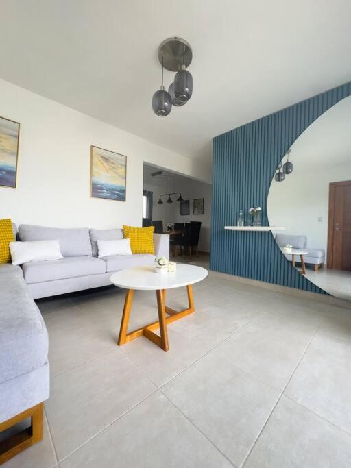 Three-Bedroom Apartment photo 1