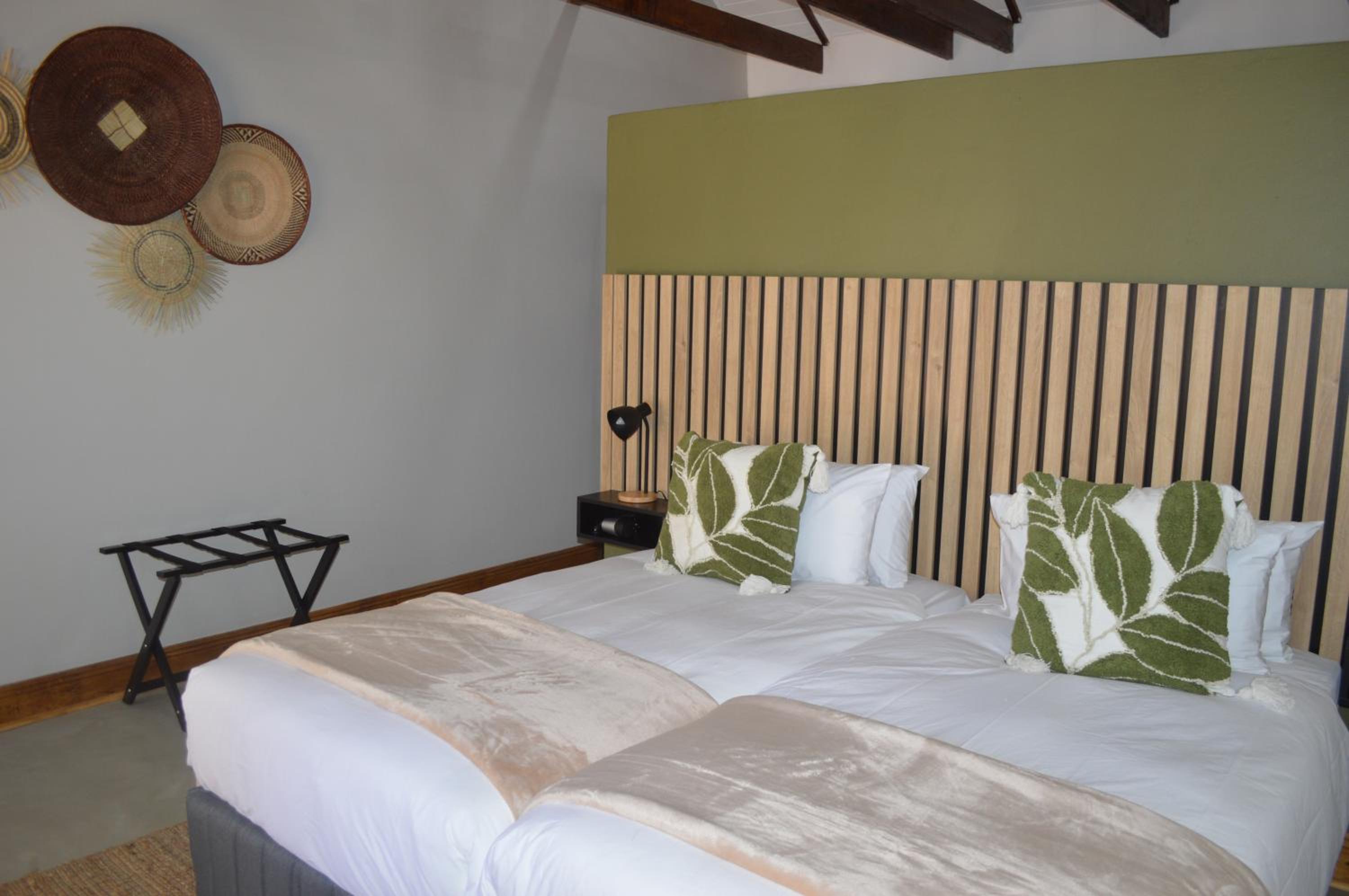 Deluxe Double or Twin Room with Garden View - Photo 5