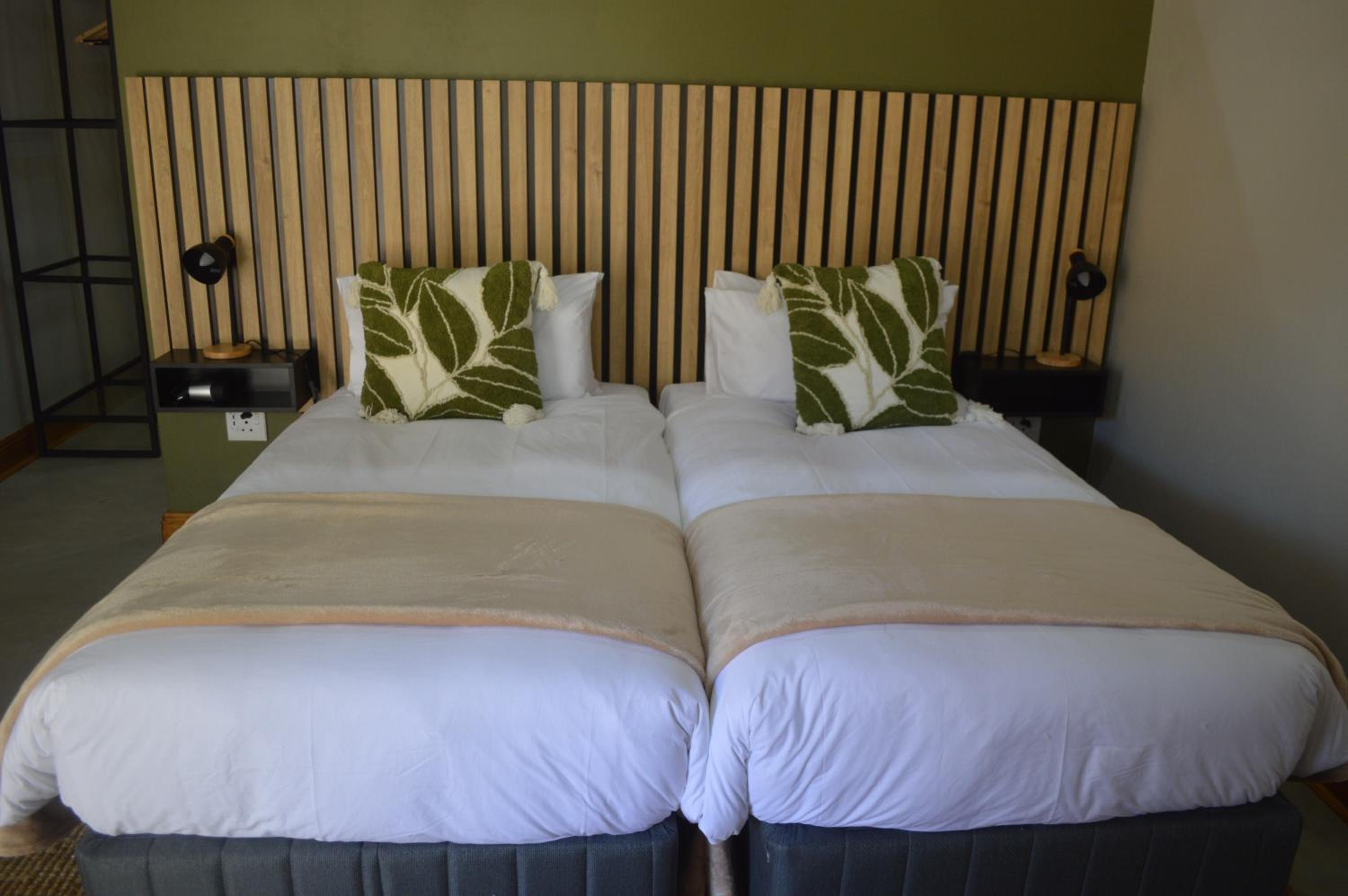 Deluxe Double or Twin Room with Garden View - Photo 6