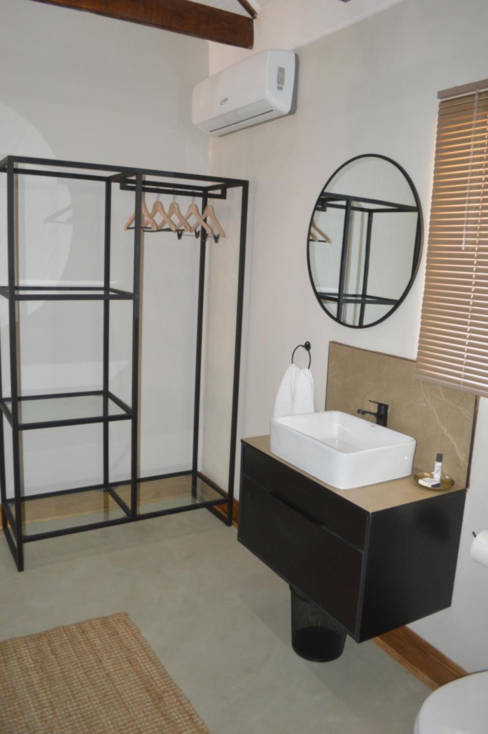 Deluxe Double or Twin Room with Garden View - Photo 8
