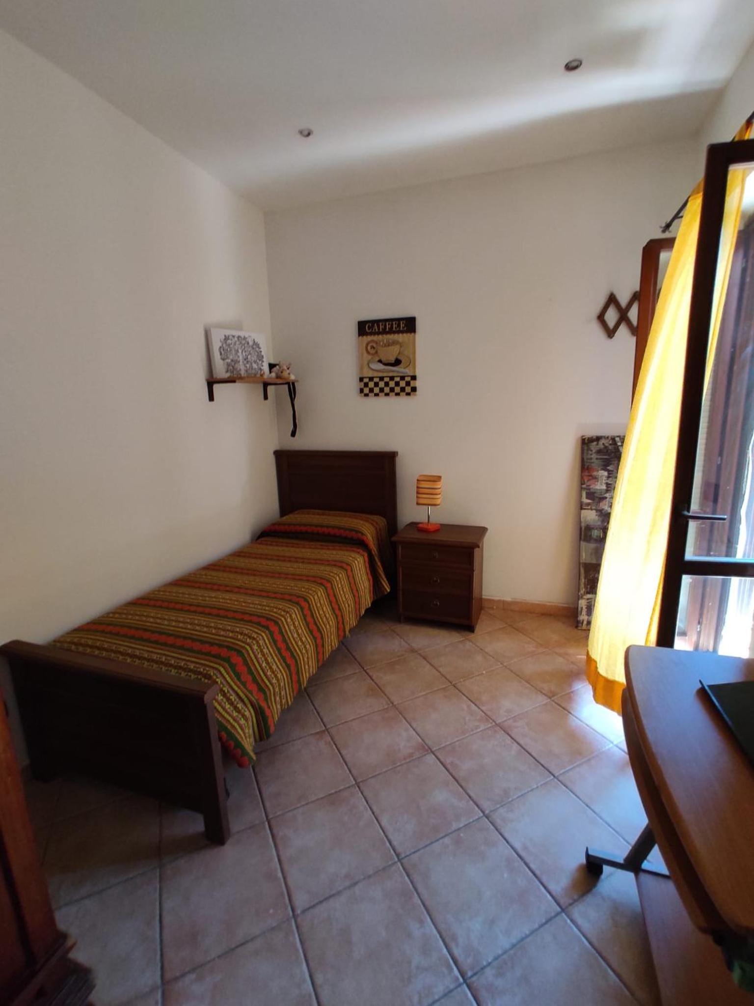 Two-Bedroom House photo 3