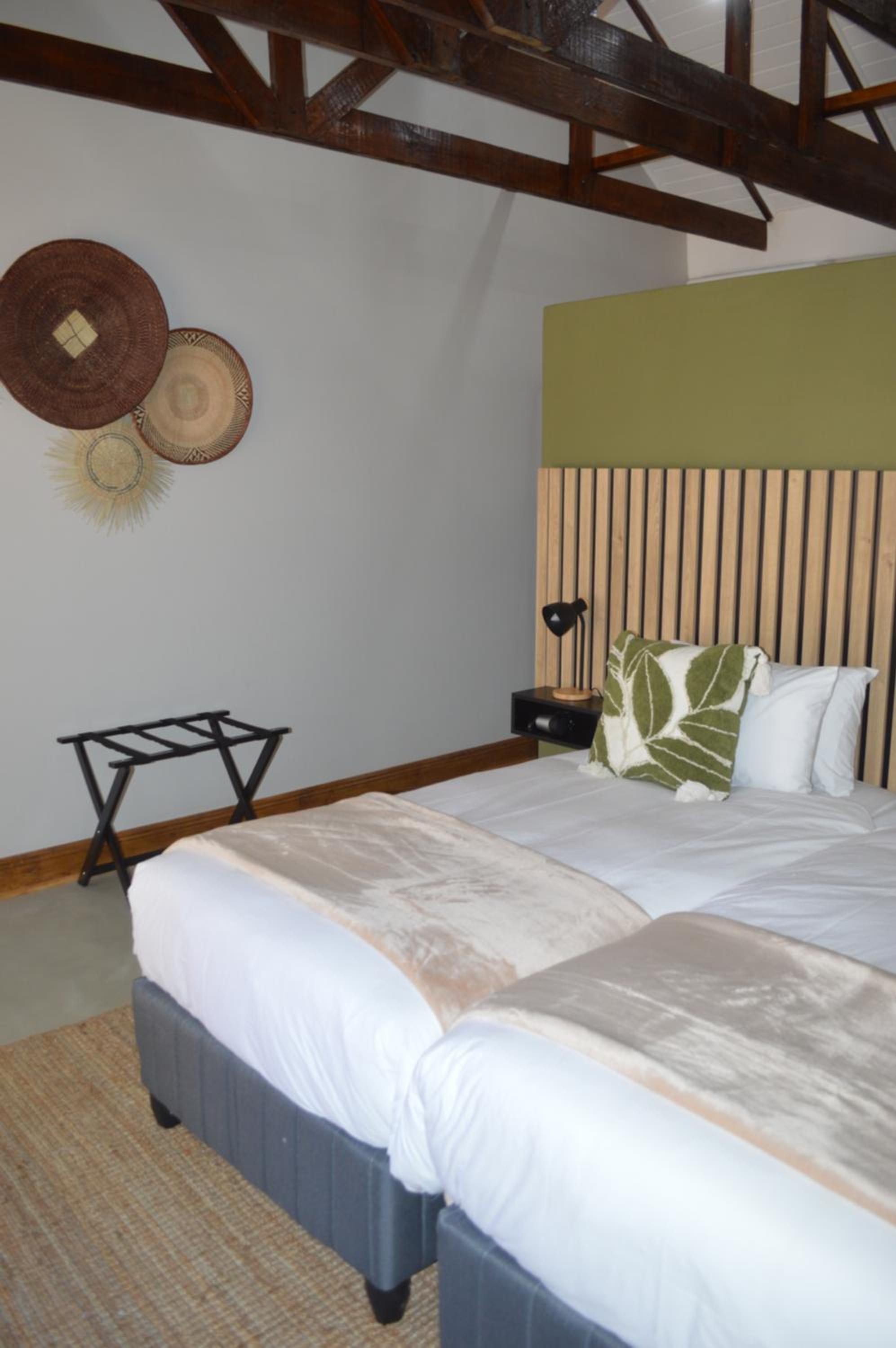 Deluxe Double or Twin Room with Garden View - Photo 1
