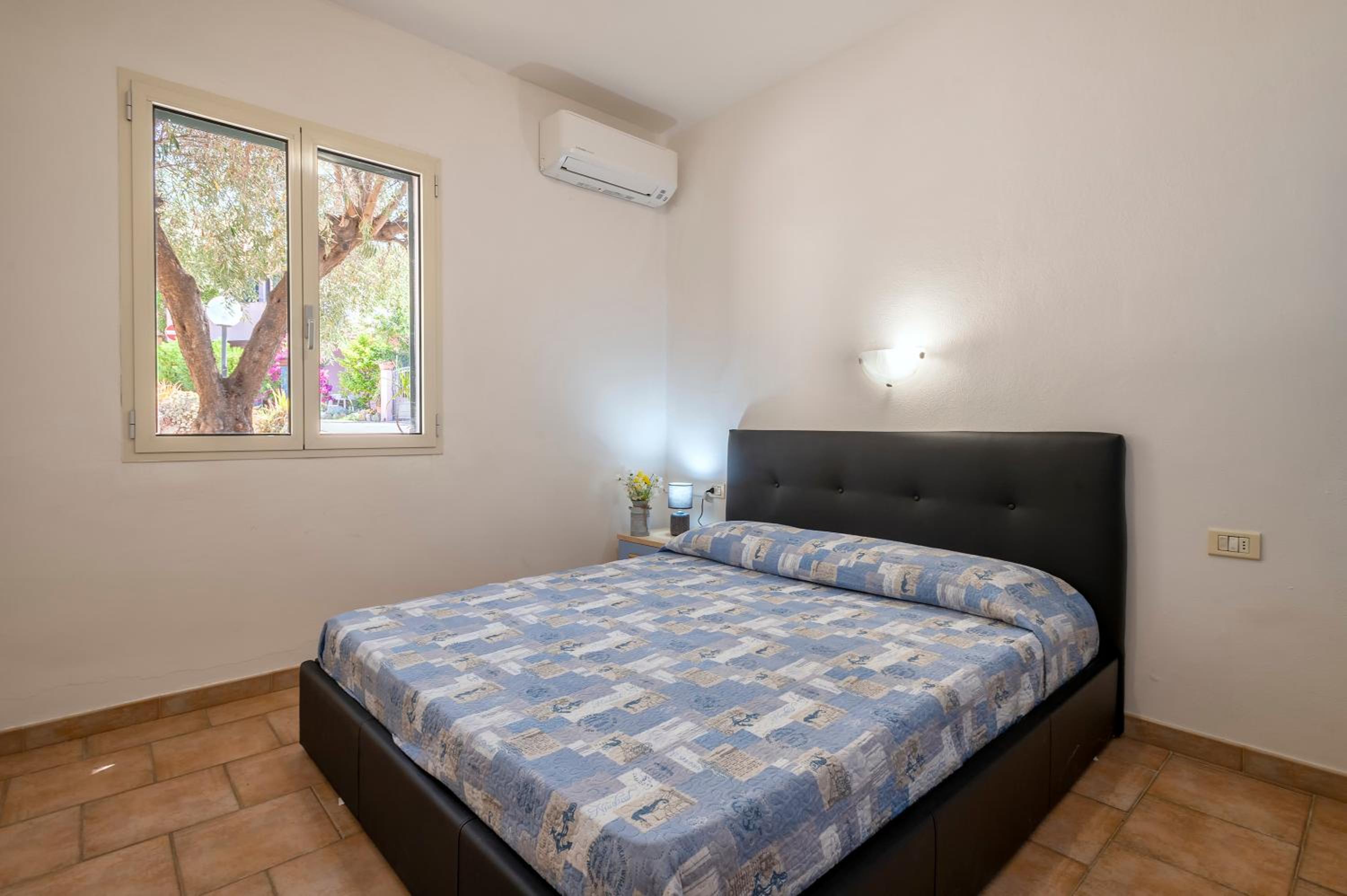 Superior One-Bedroom Apartment photo 1