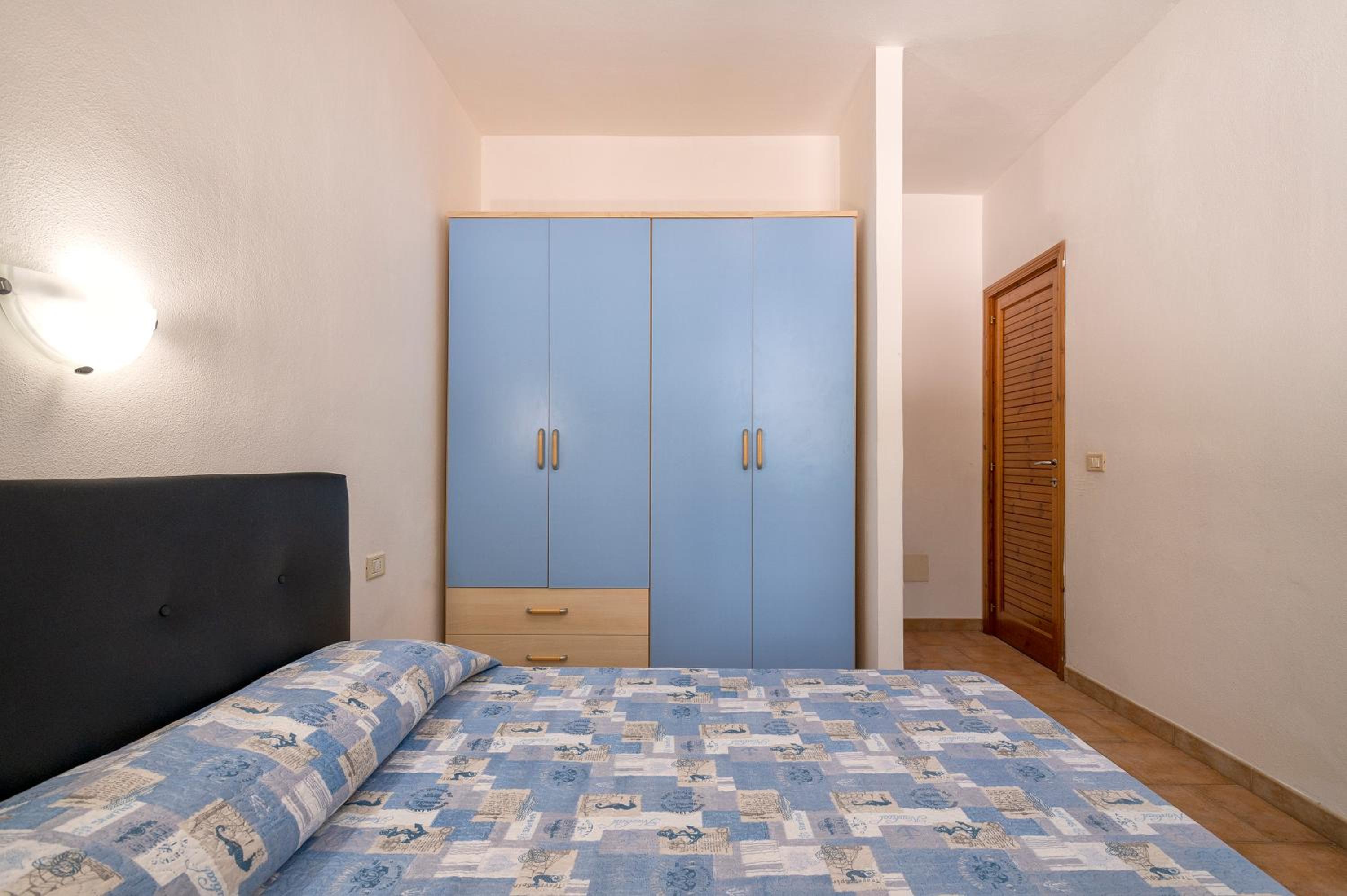 Superior One-Bedroom Apartment photo 2