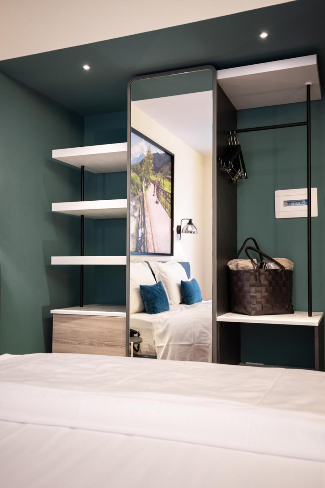 Classic Double Room - Photo 6