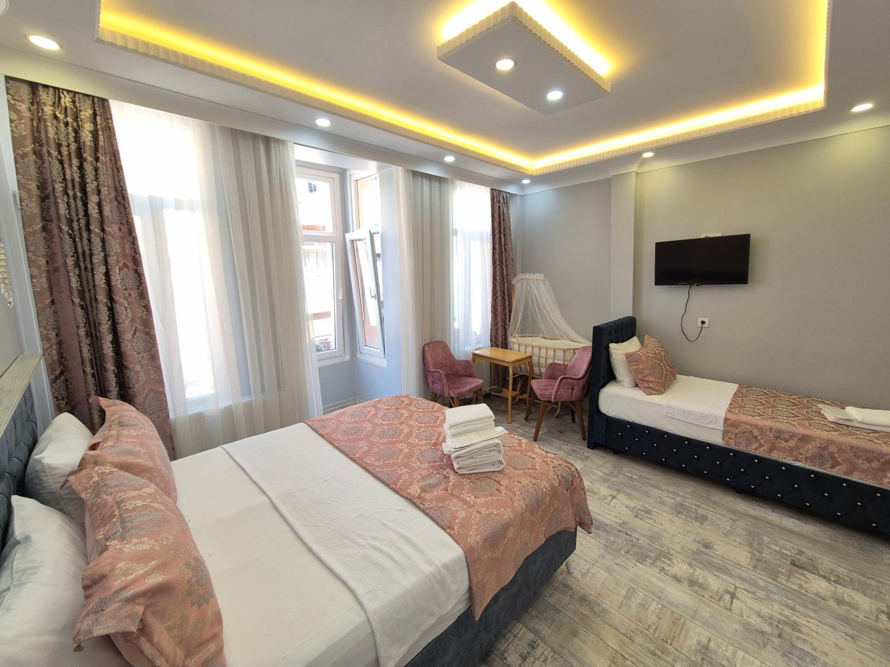 Standard Triple Room photo 3