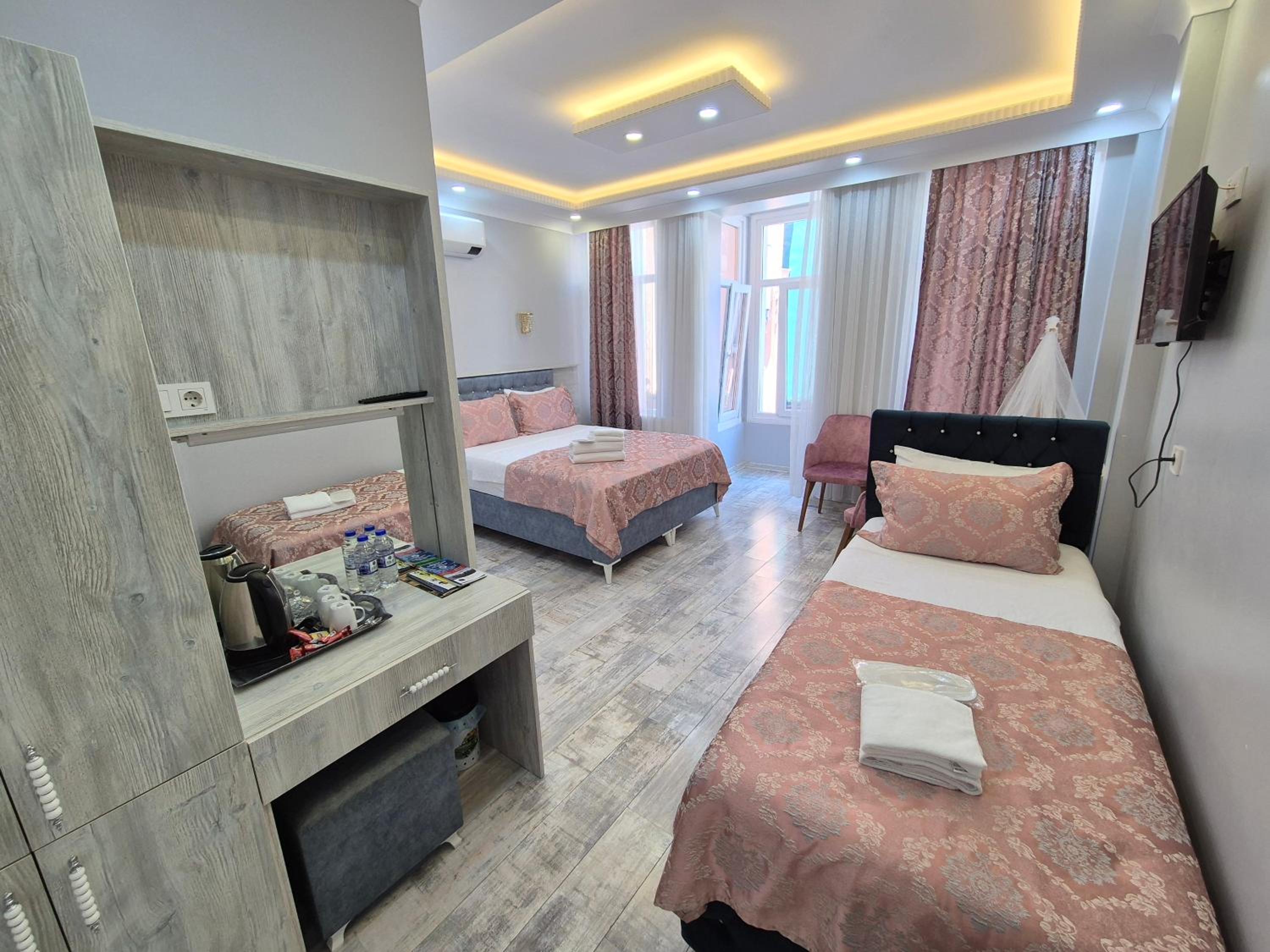 Standard Triple Room photo 1