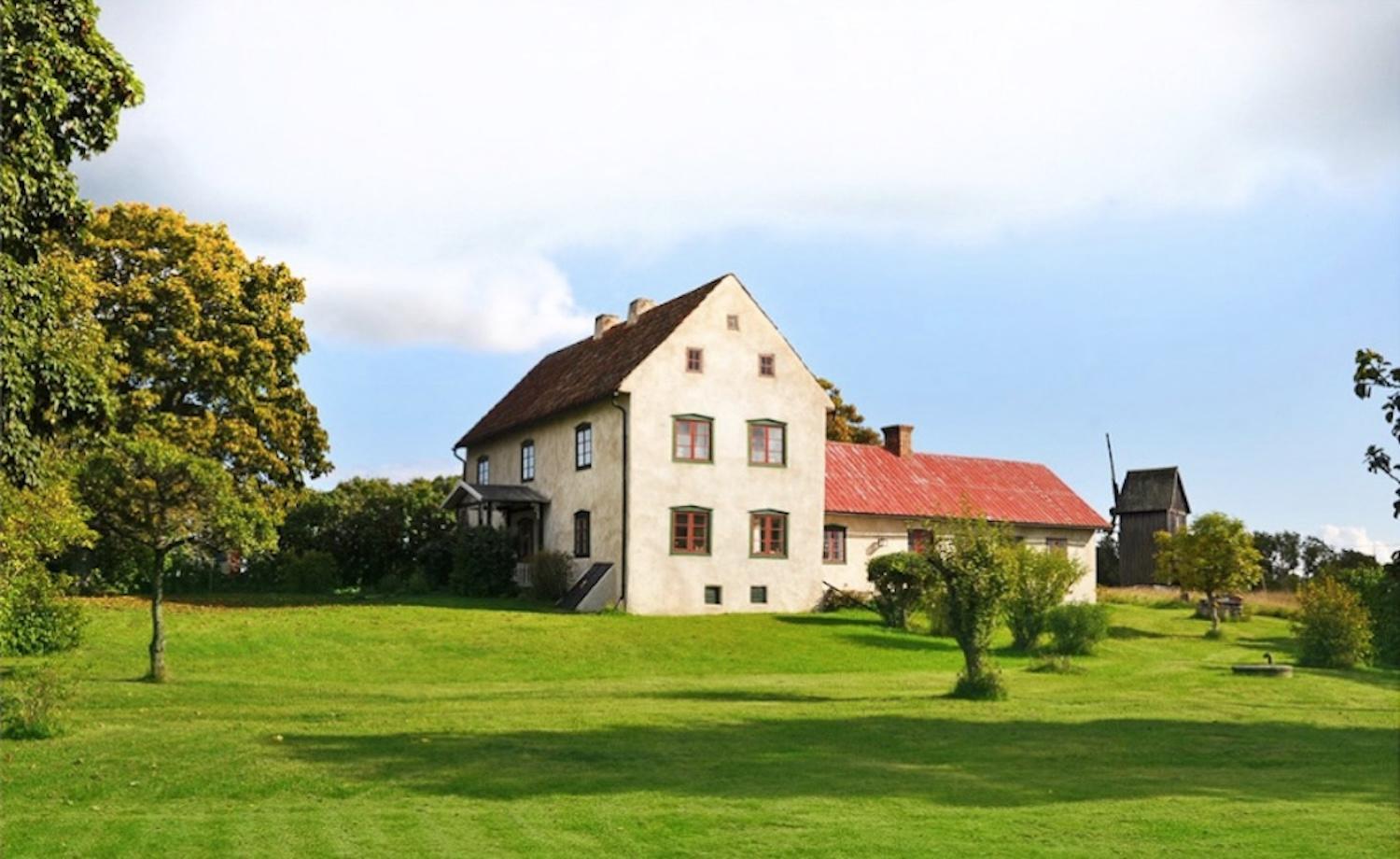 Villa photo 3