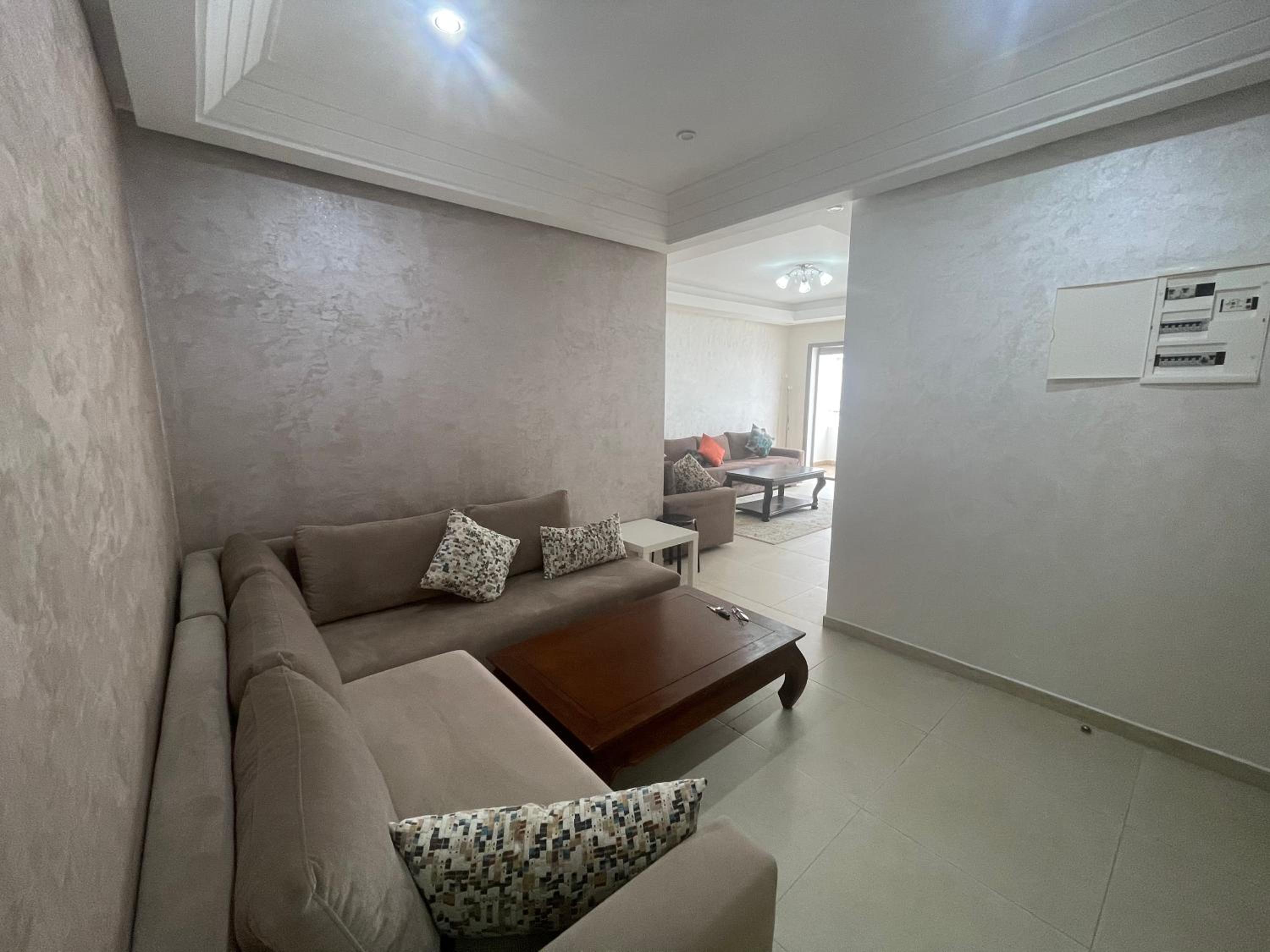 One-Bedroom Apartment photo 1