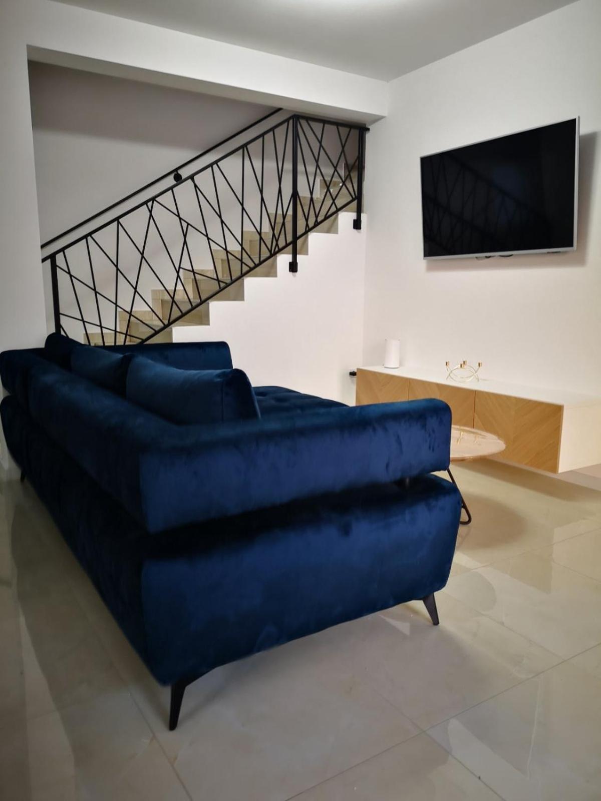 Villa with Sea View photo 2
