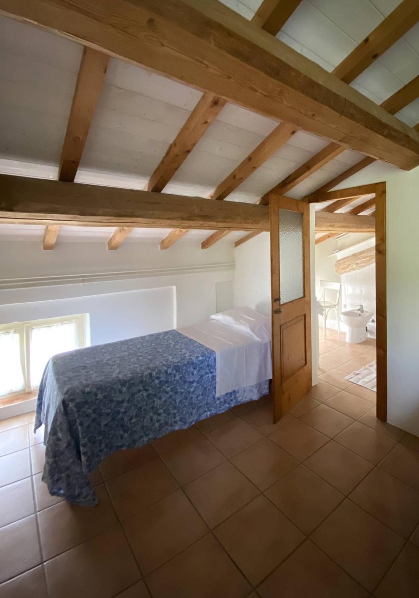 Triple Room With Bathroom photo 2