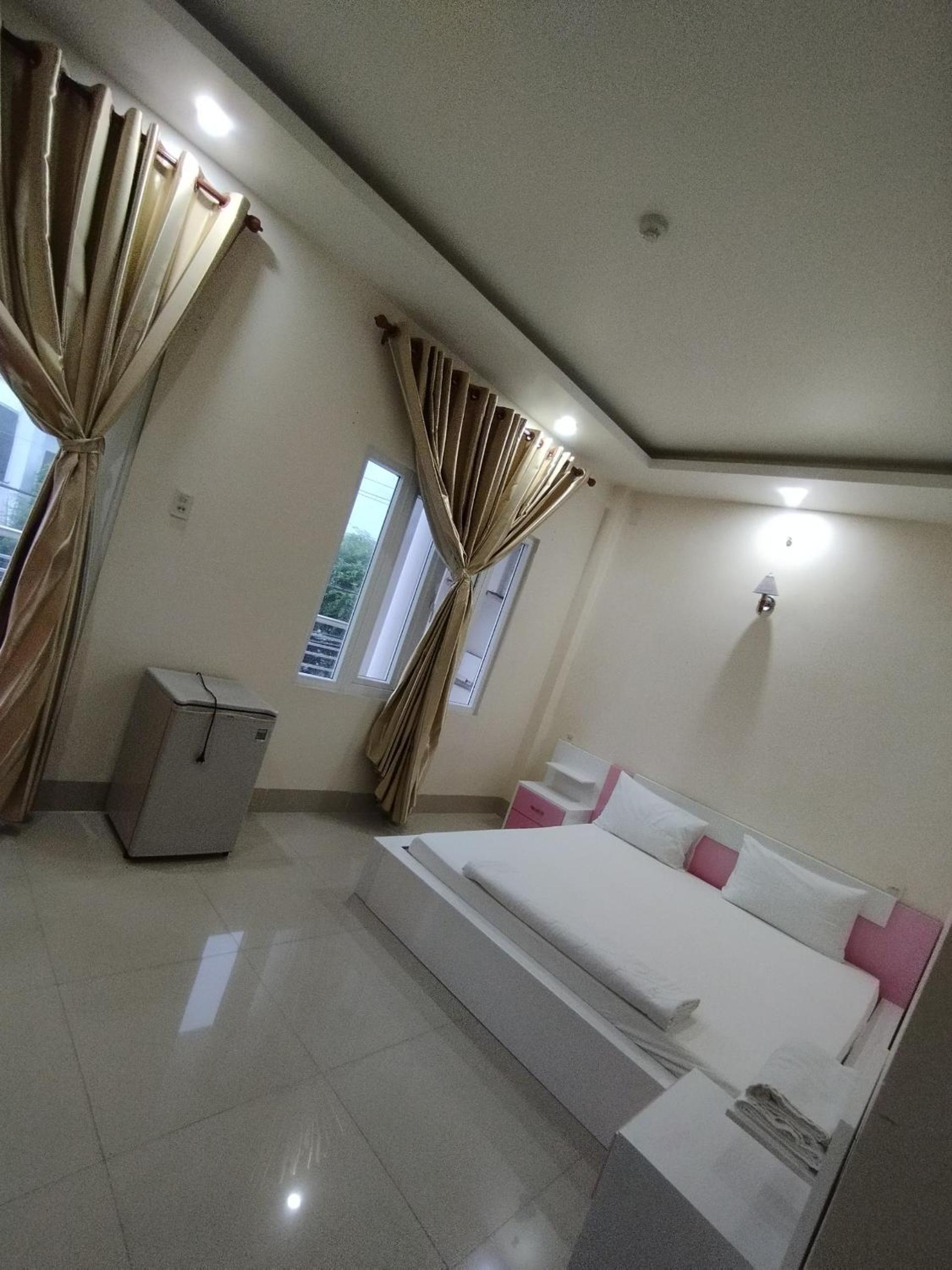 King Room with Spa Bath