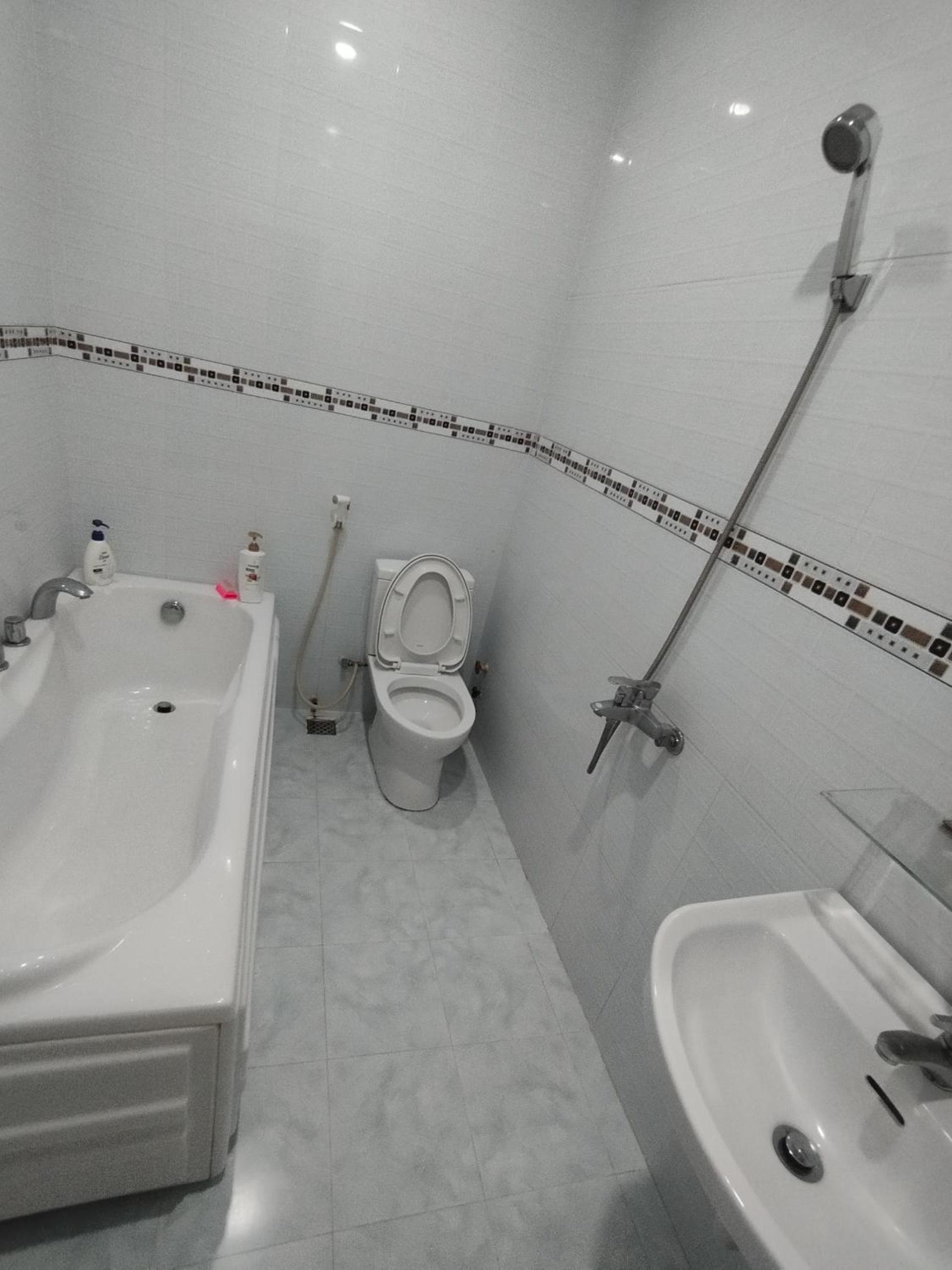 King Room with Spa Bath photo 2