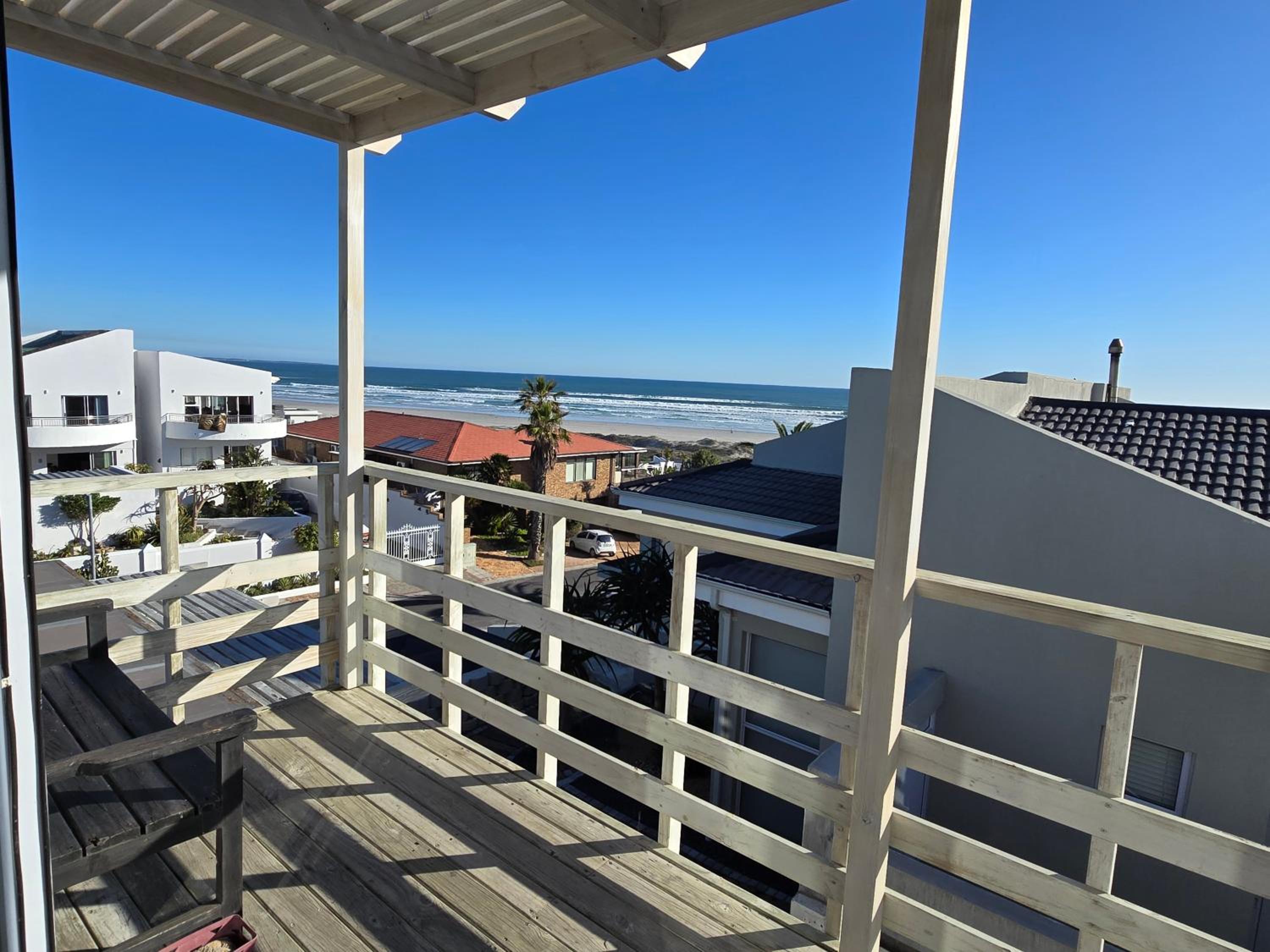 Apartment - Split Level with Ocean View - Photo 18