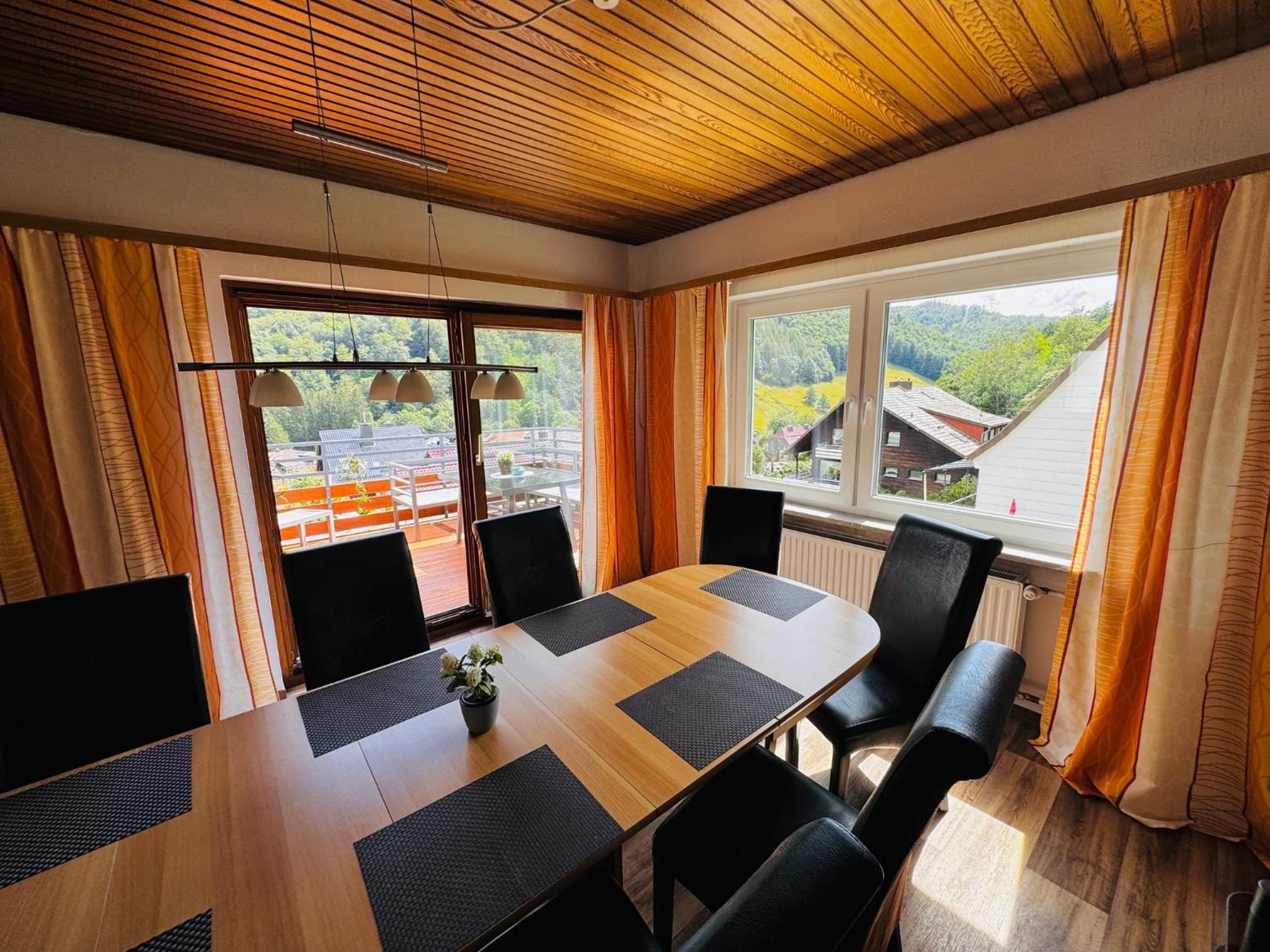Four-Bedroom House - Photo 6