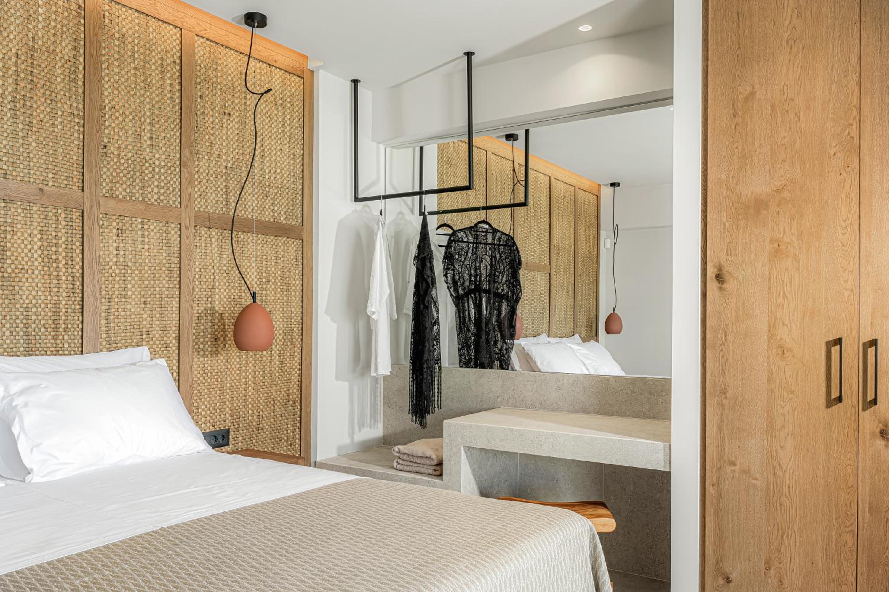 Executive One Bedroom Suite with Private Pool photo 2