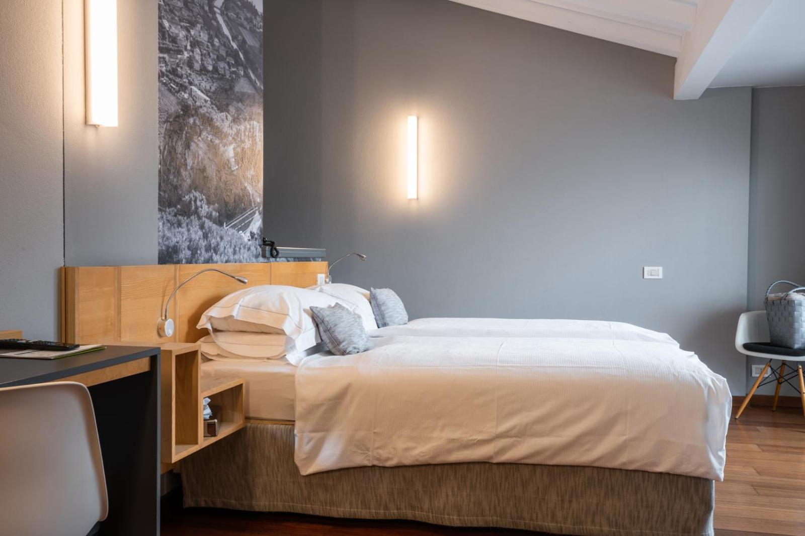 Deluxe Double Room - Photo 7