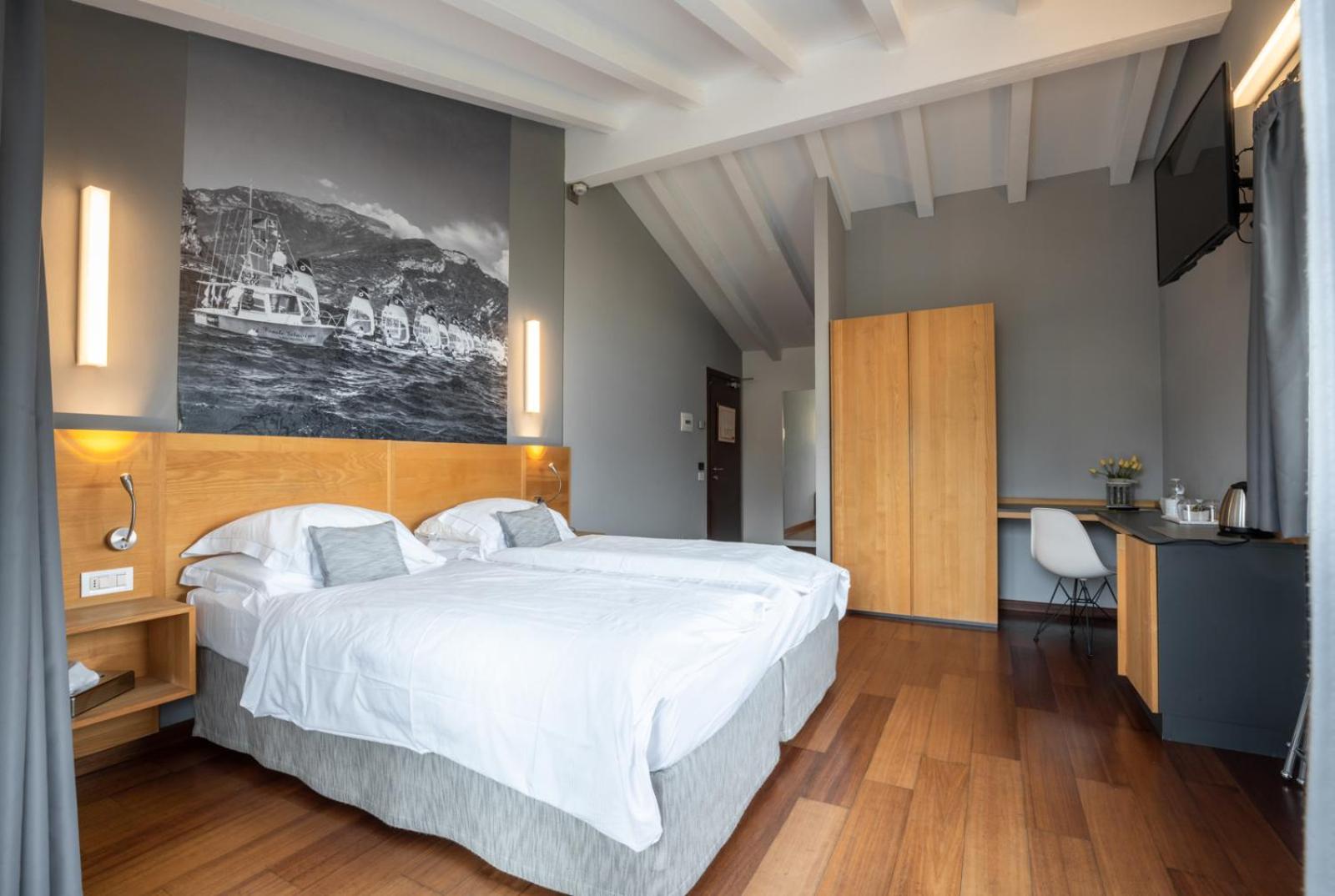 Deluxe Double Room - Photo 6