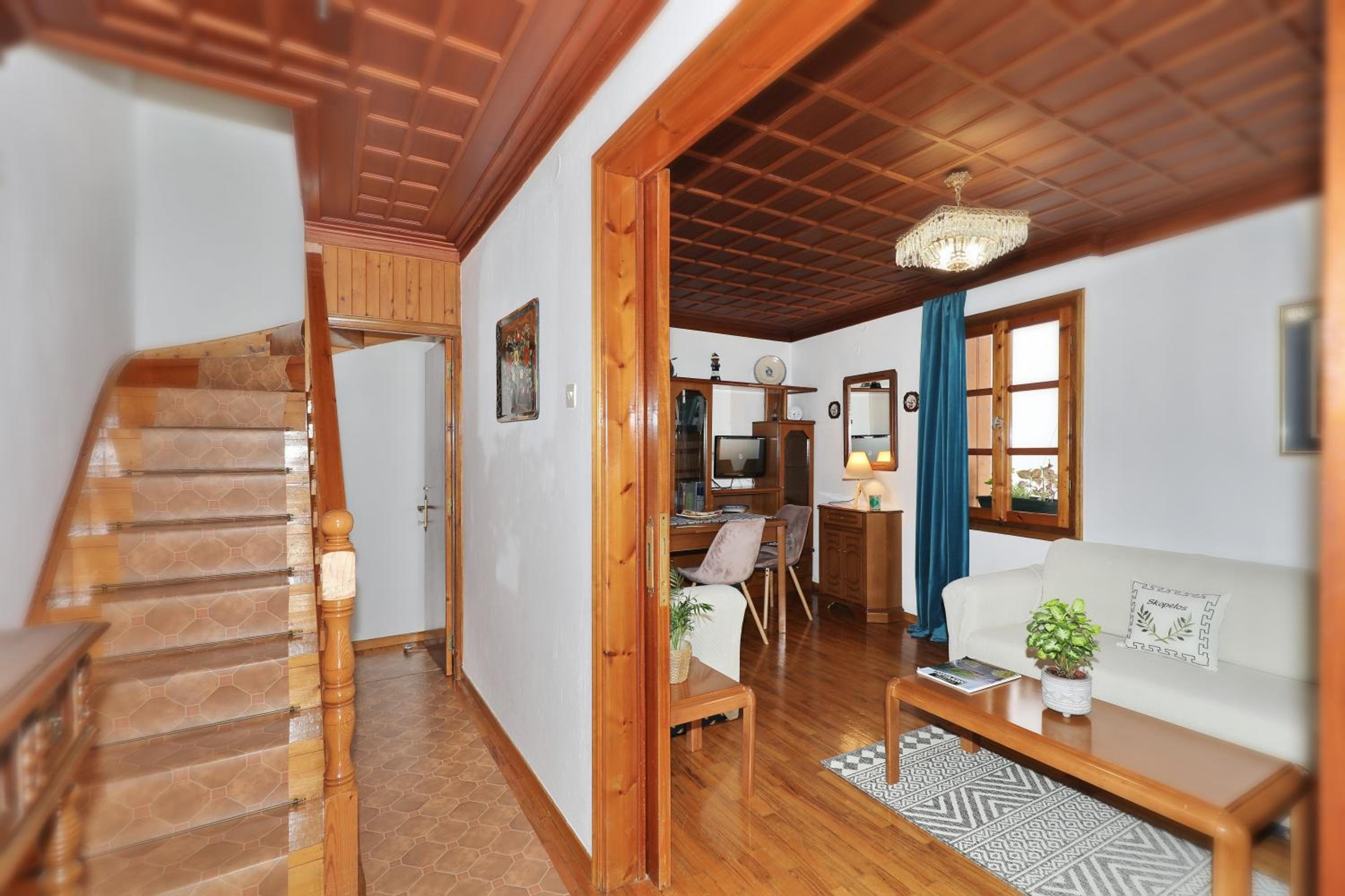 Two-Bedroom House photo 3