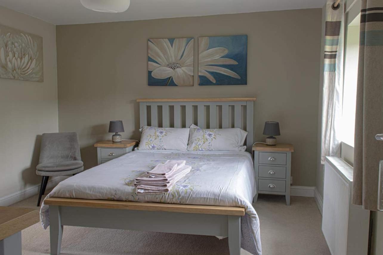 Double Room with Shower - Photo 3