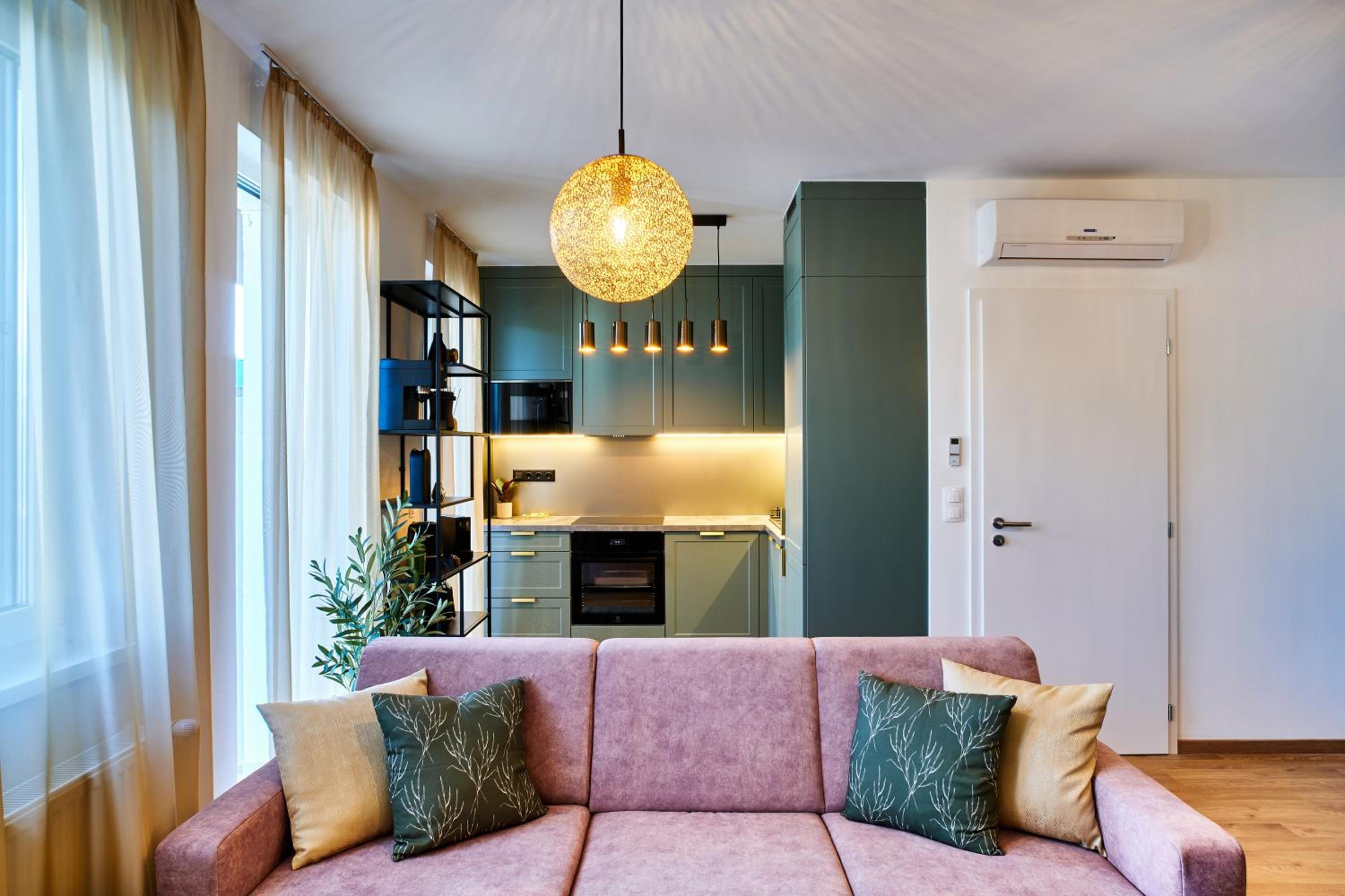 One-Bedroom Apartment