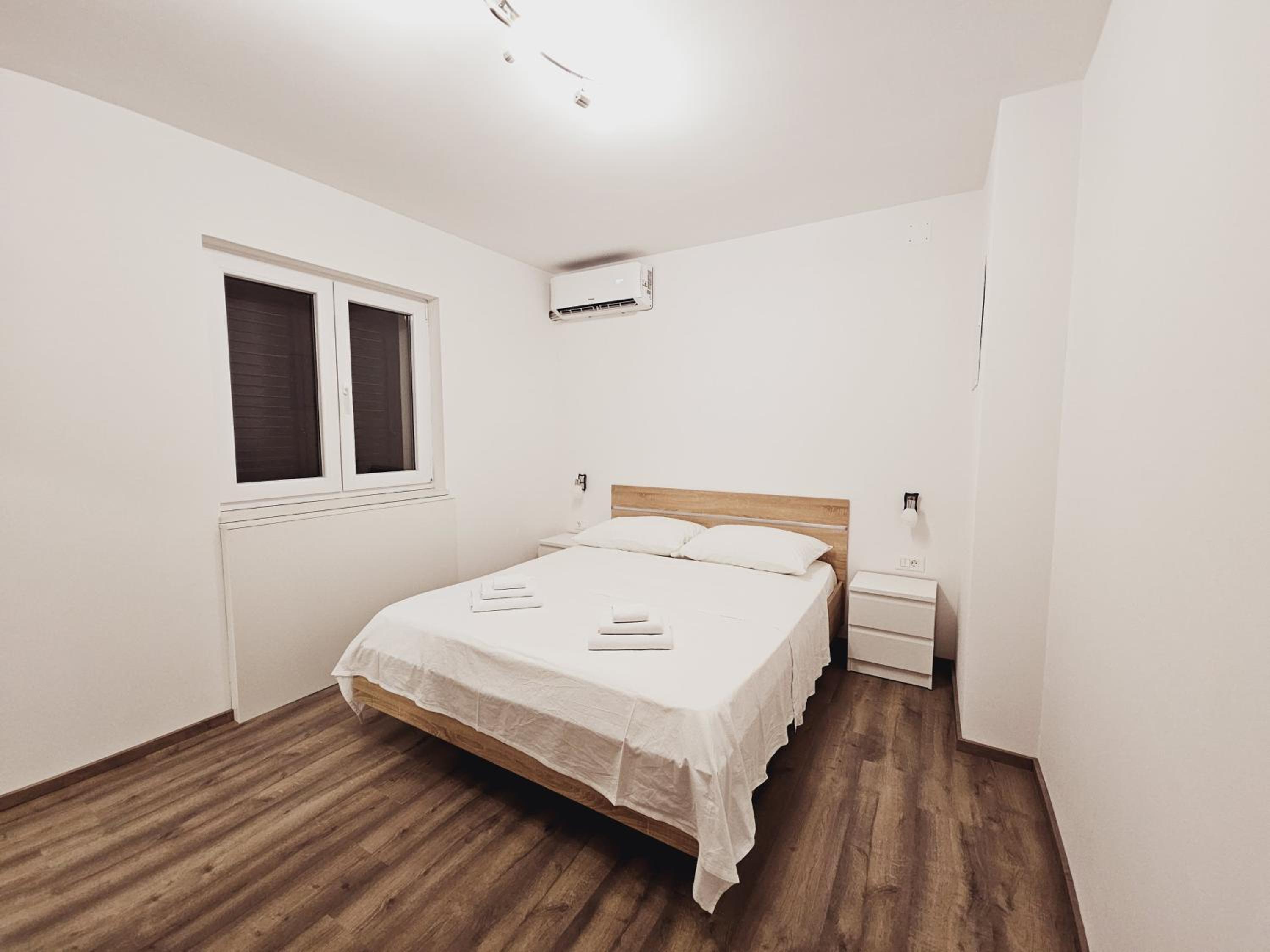 Three-Bedroom Villa photo 2