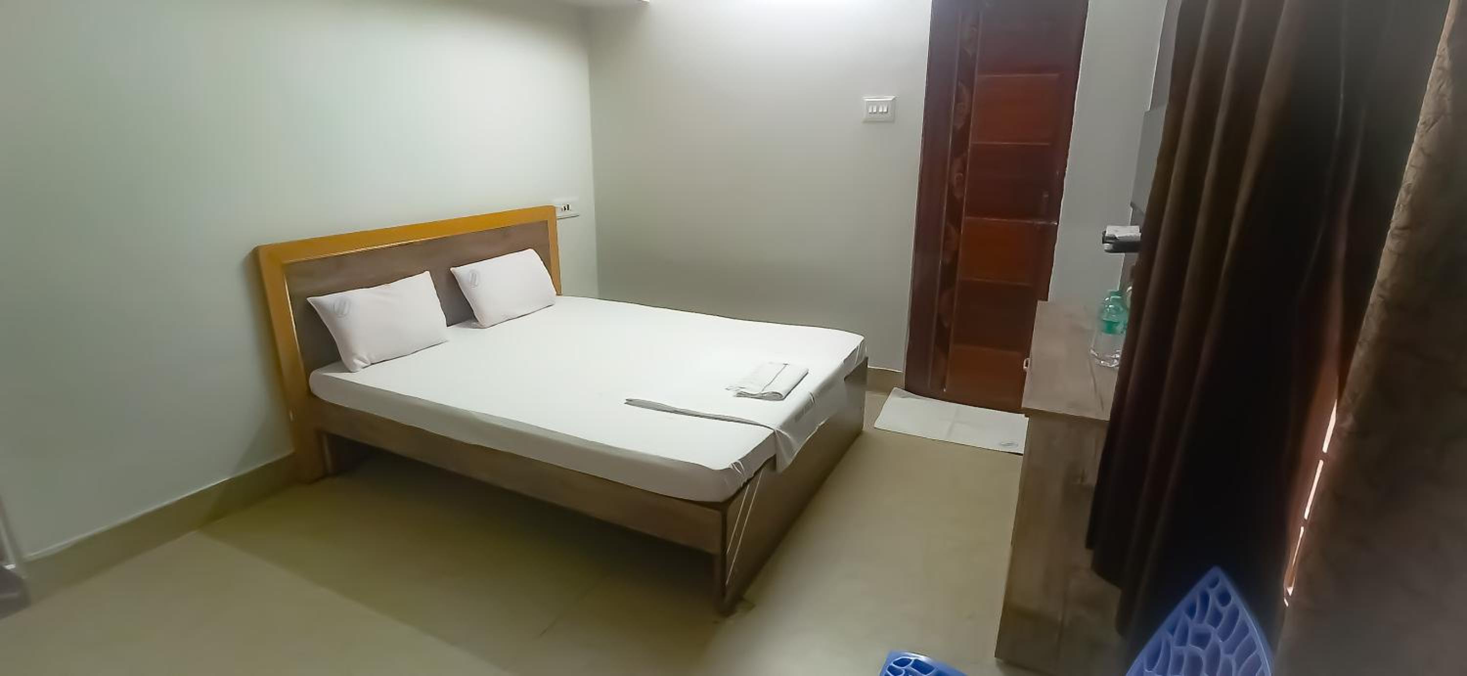 Standard Double Room photo 3