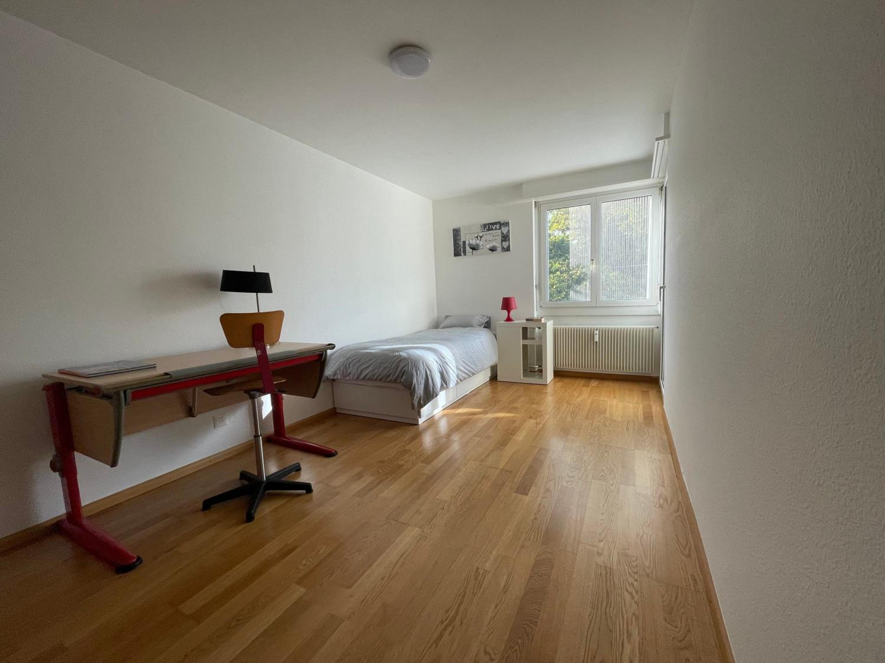 Apartment photo 3