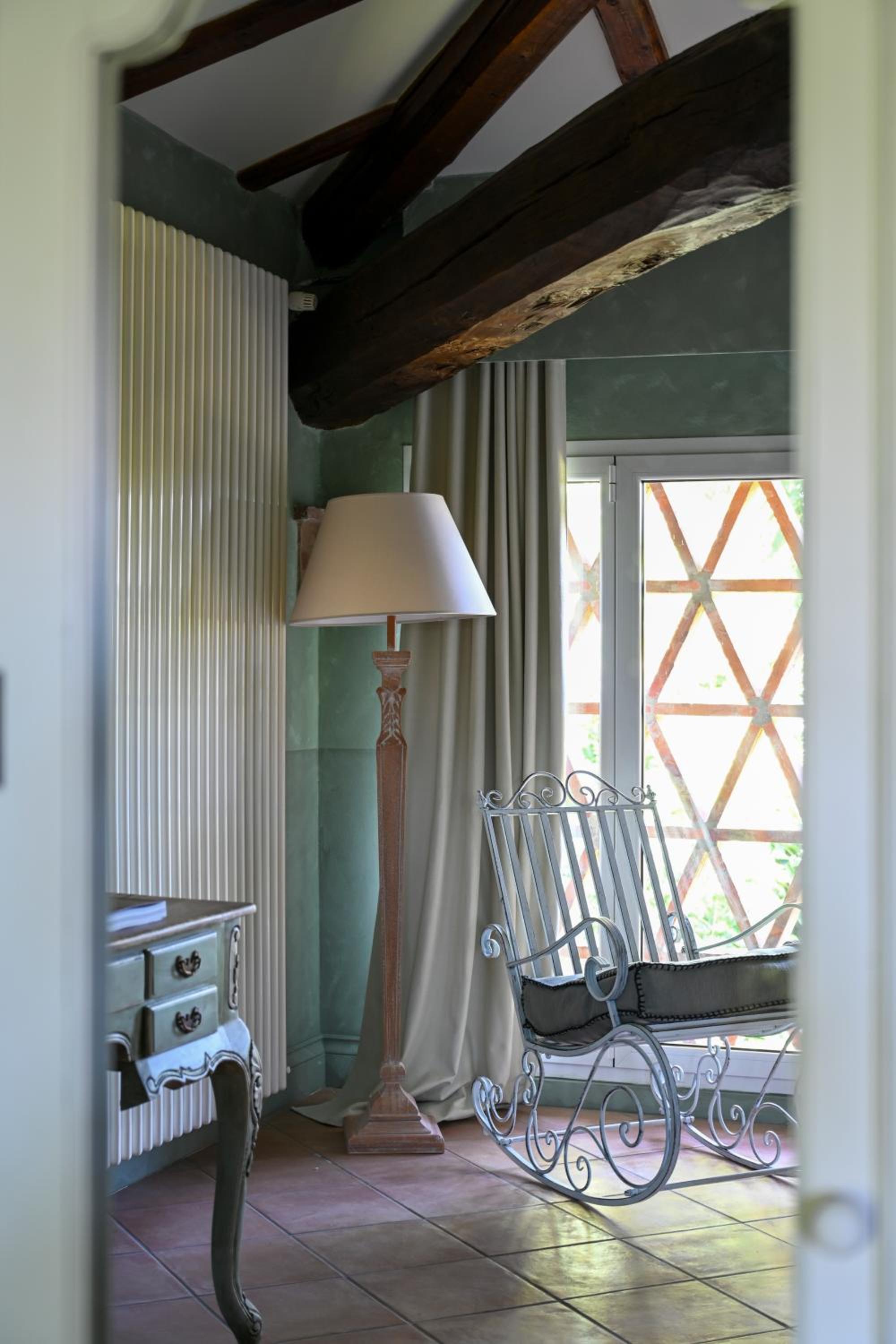 Deluxe King Room photo 2