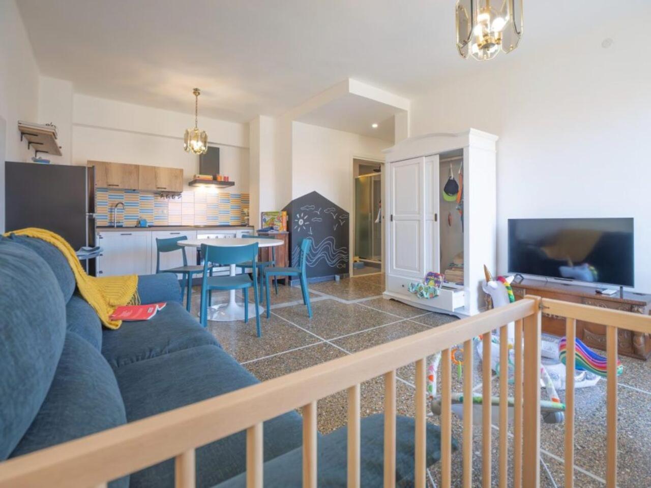 Studio Apartment photo 3