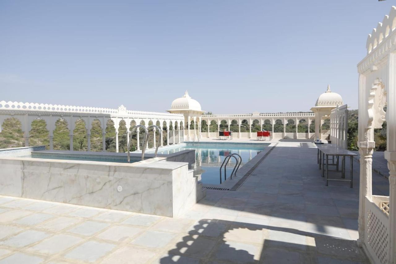 Villa With Private Pool photo 3