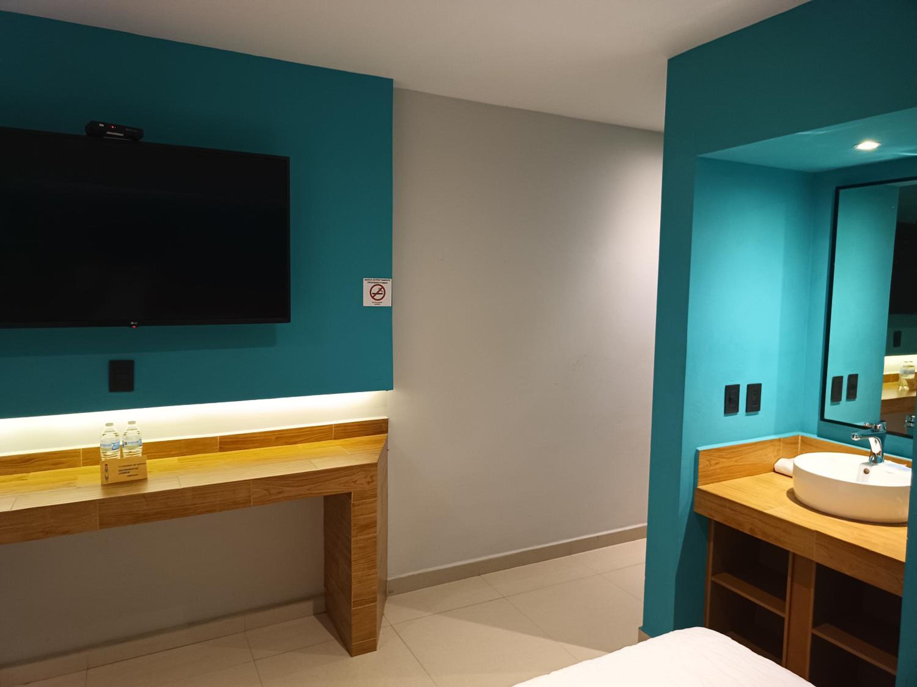 Standard Double Room - Photo 2