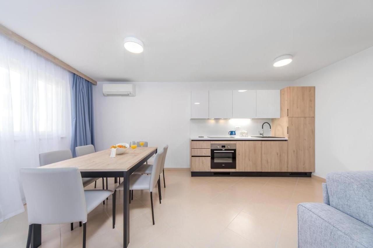 Apartment photo 3