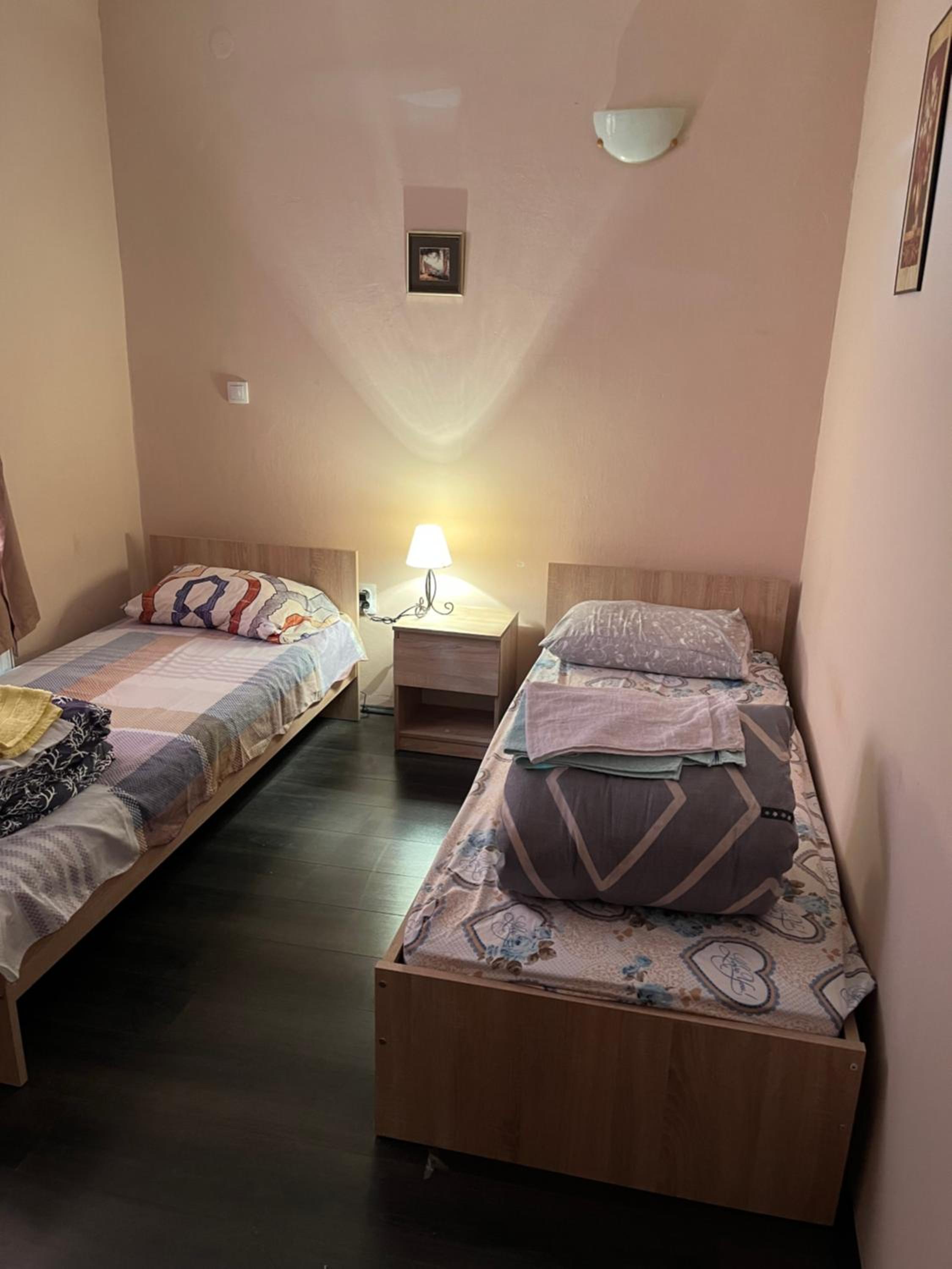 Double Room With Shared Toilet photo 2