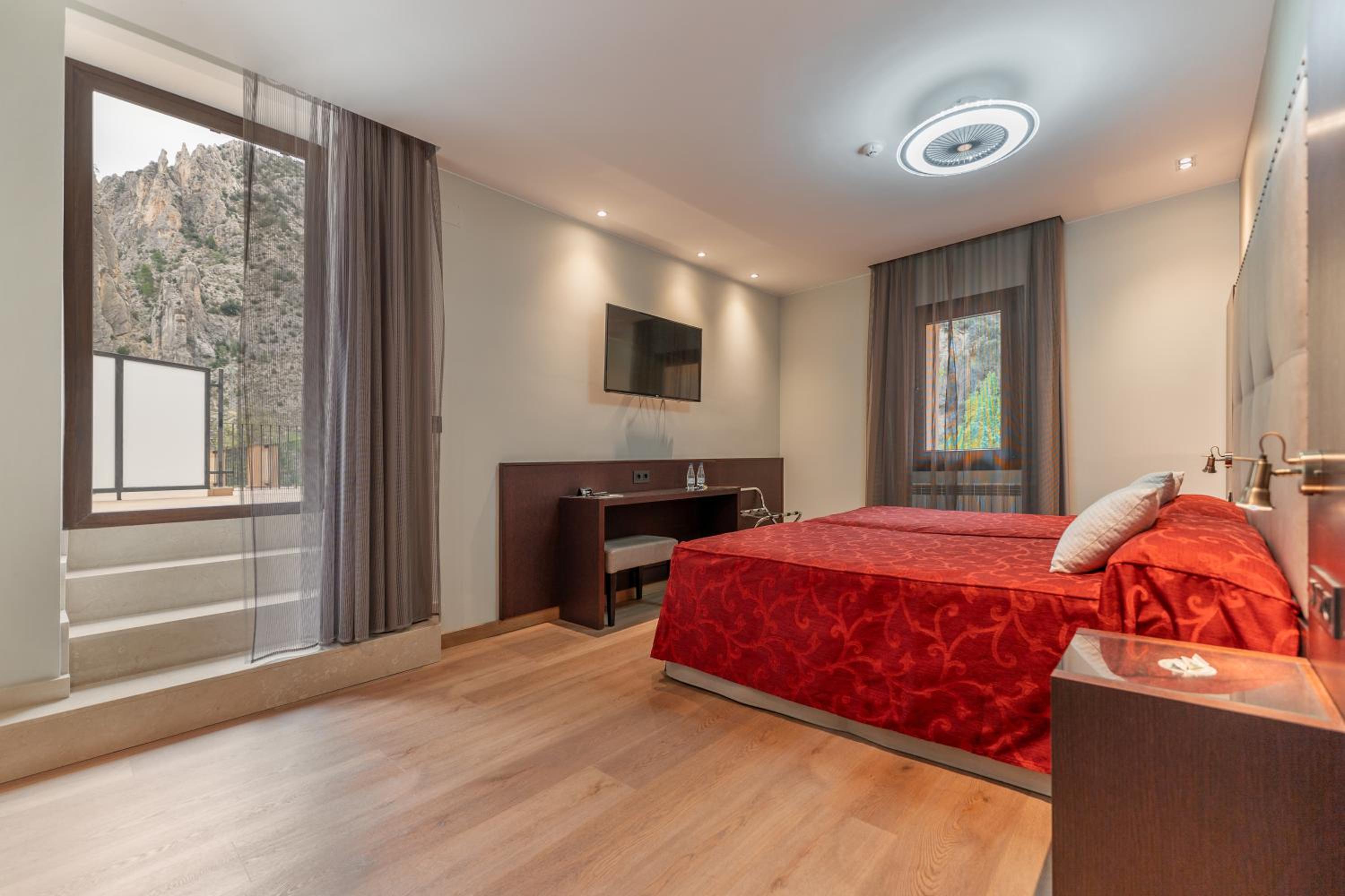 Habitación Familiar con Terraza
