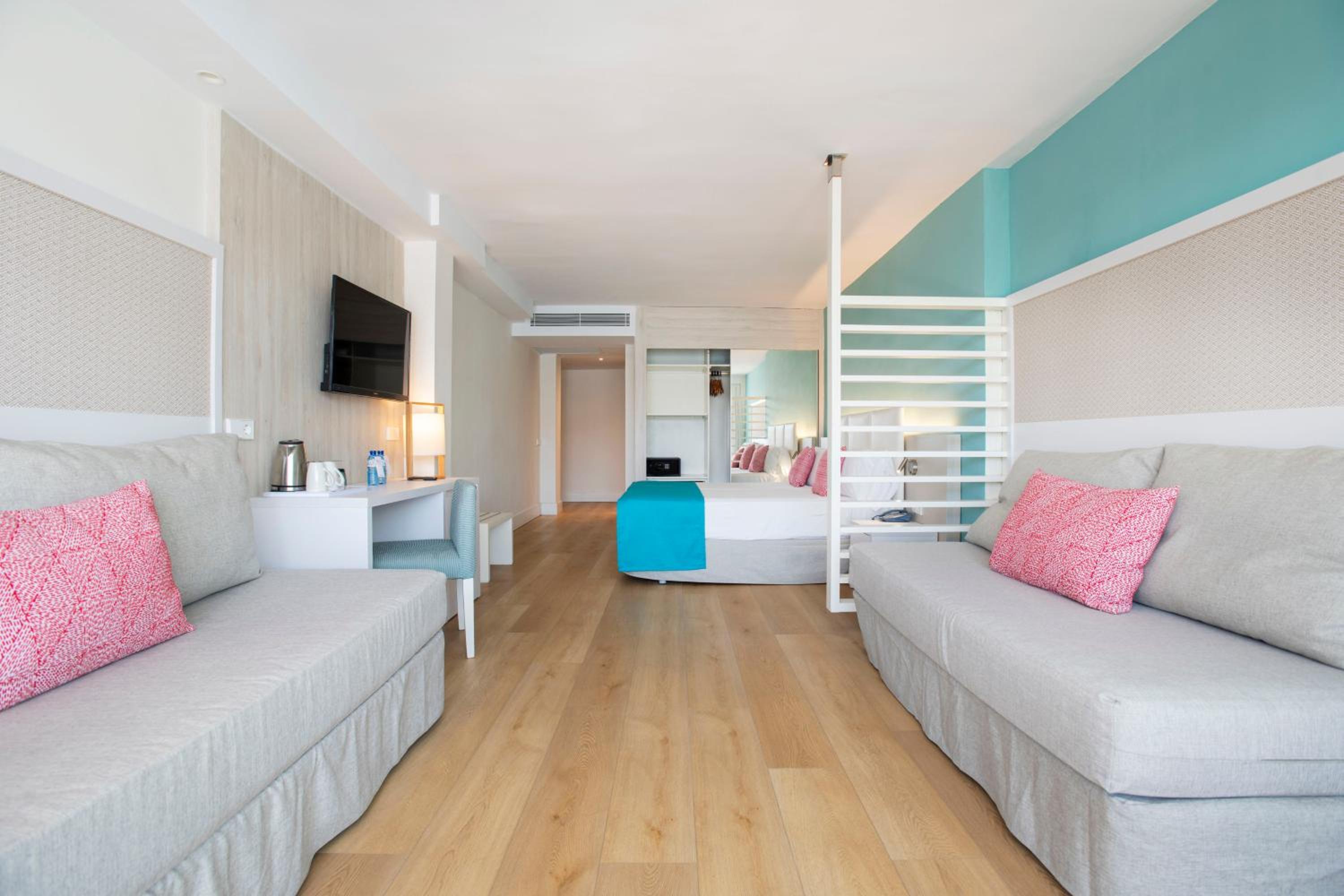 Deluxe Double Room with Sea View