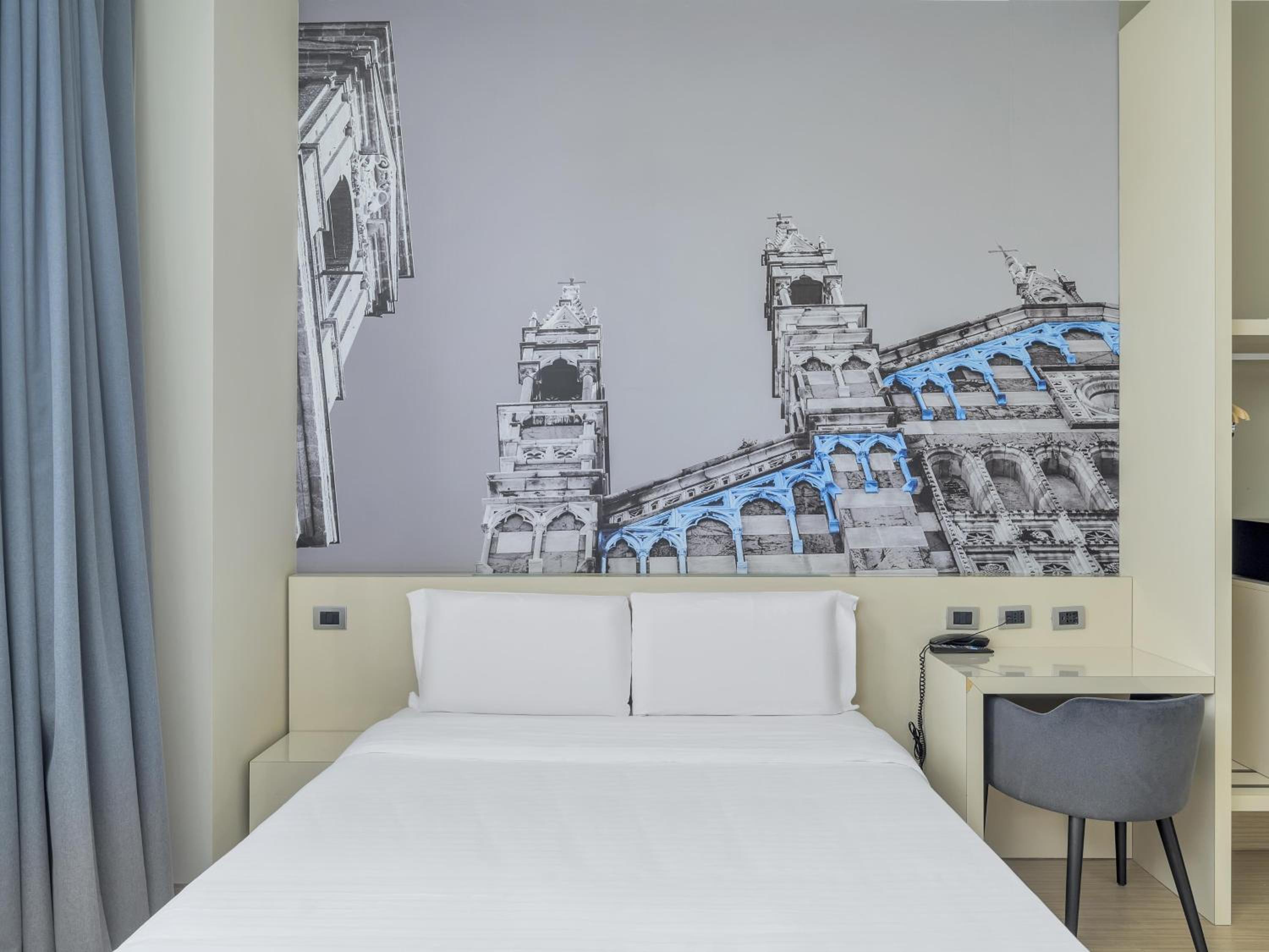 Double Room - Photo 1