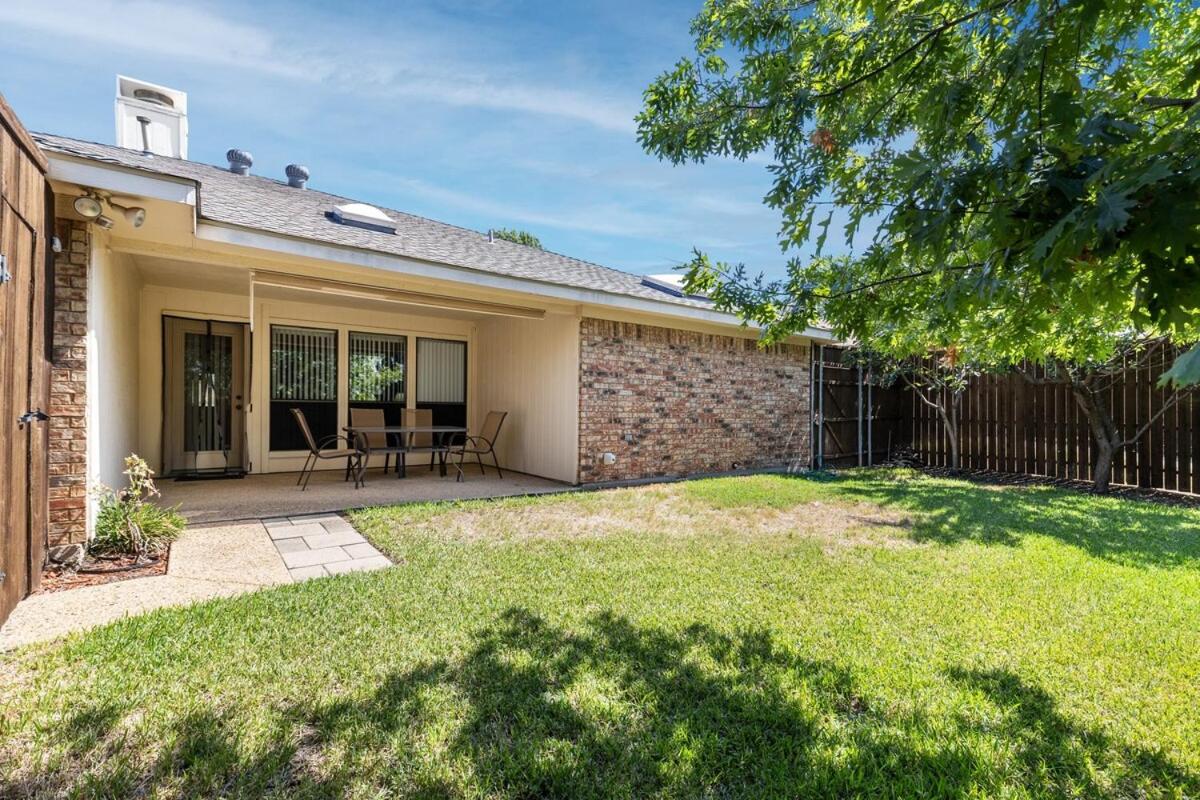 Three-Bedroom Vacation Home  photo 2