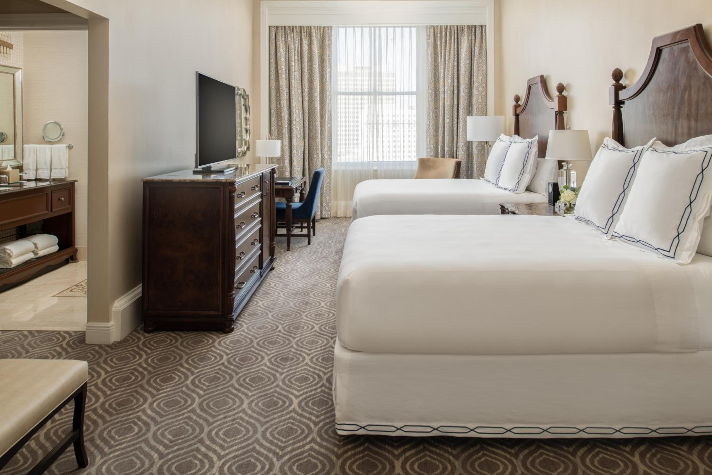 One-Bedroom Suite with Two Queen Beds