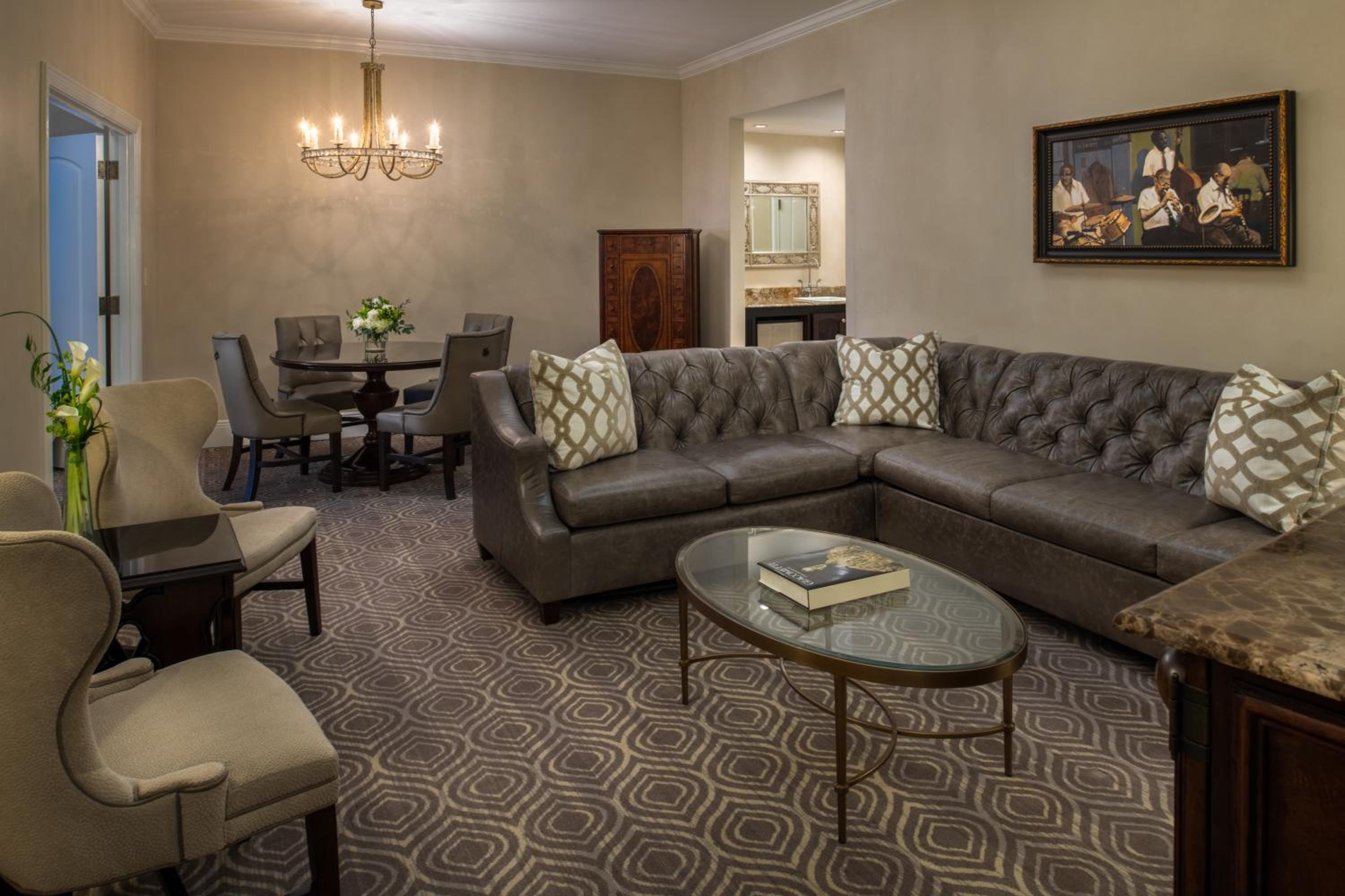 Astoria King Suite