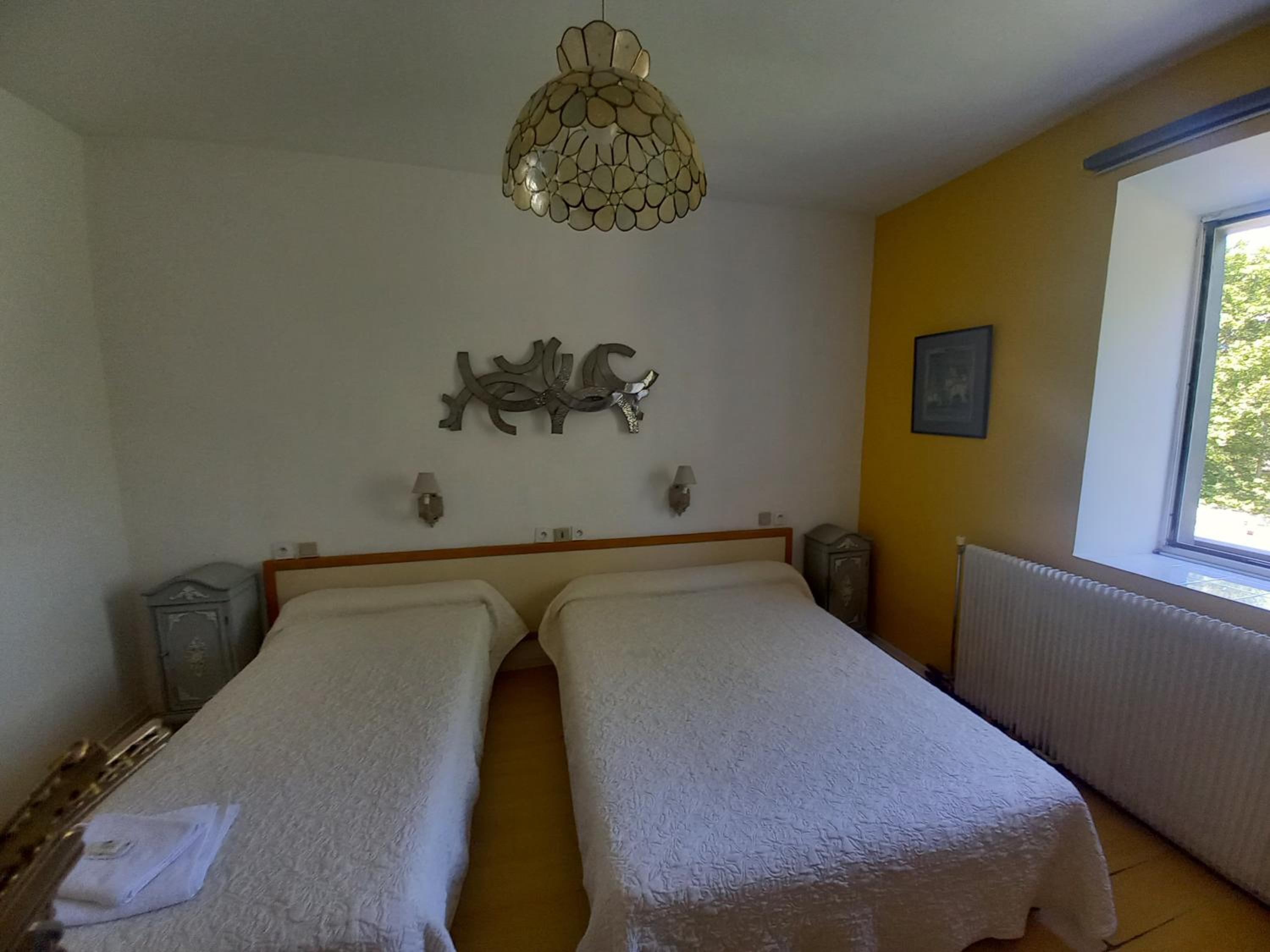 Double Room - Photo 1