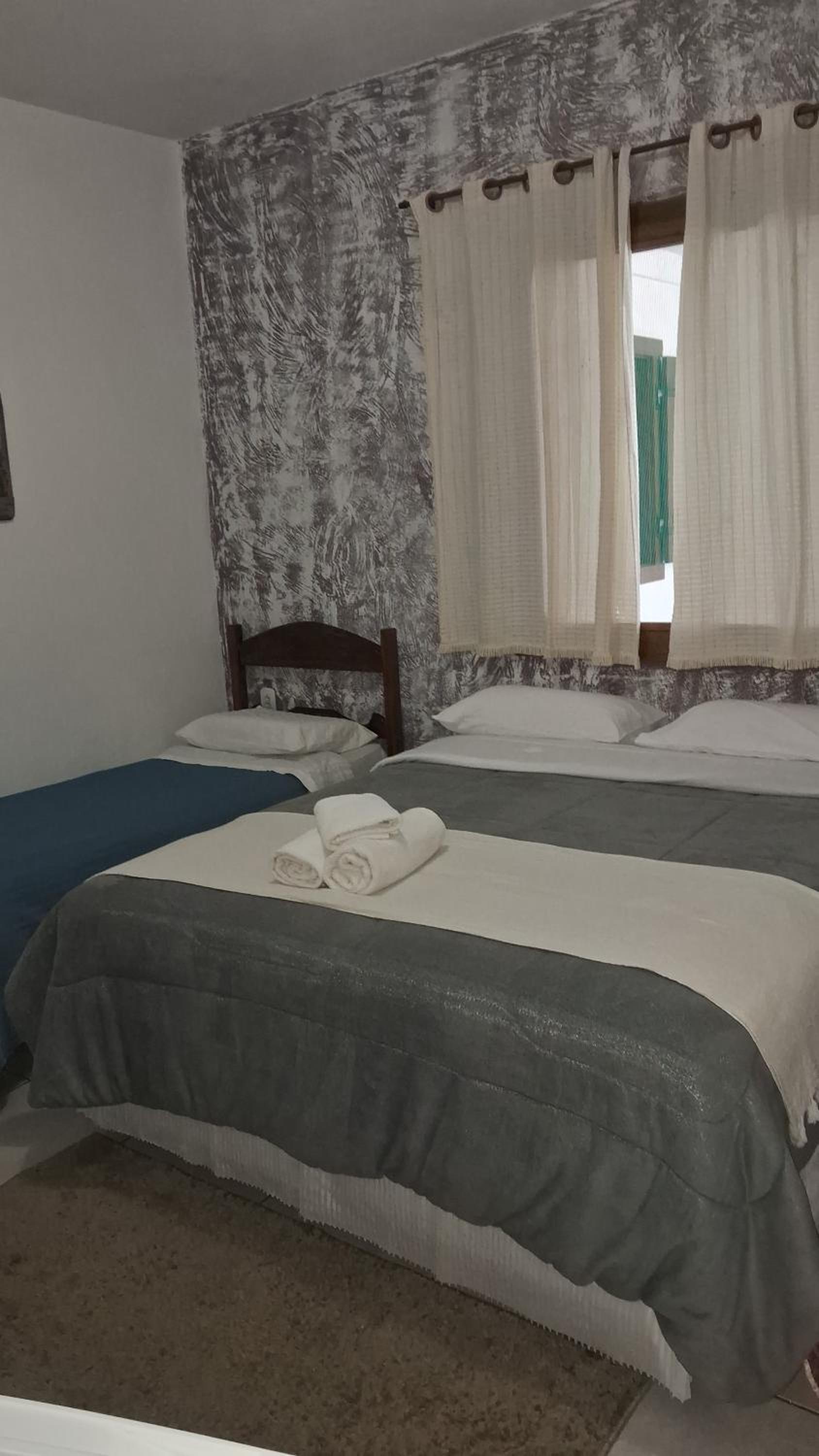 Basic Triple Room photo 1