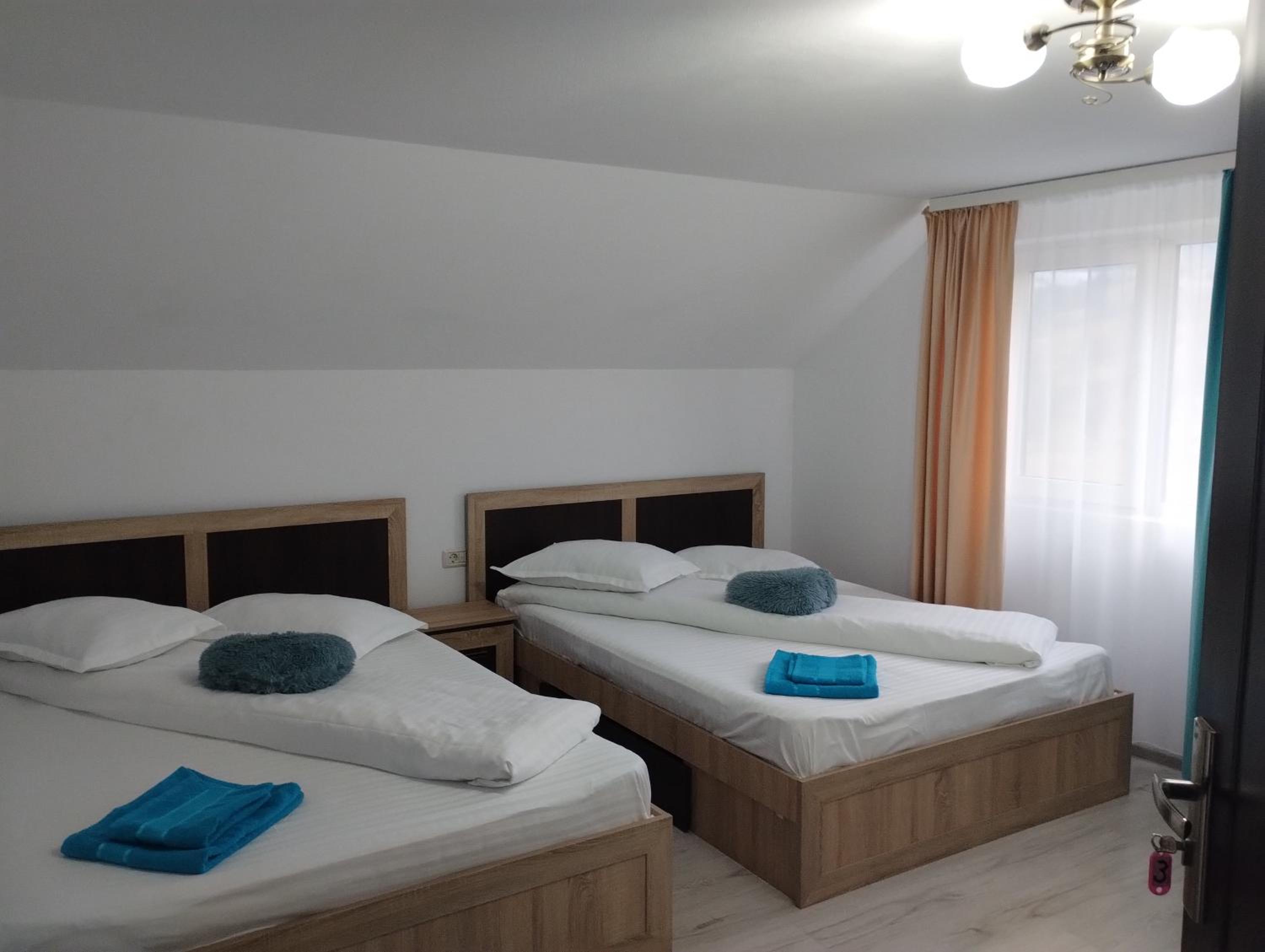 Quadruple Room with Bathroom photo 1