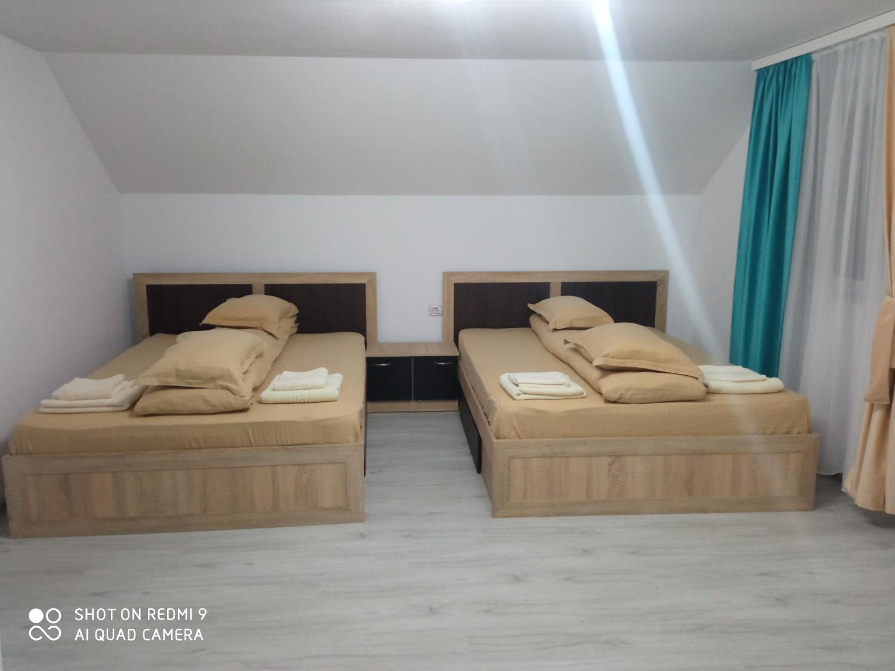Quadruple Room with Bathroom photo 2