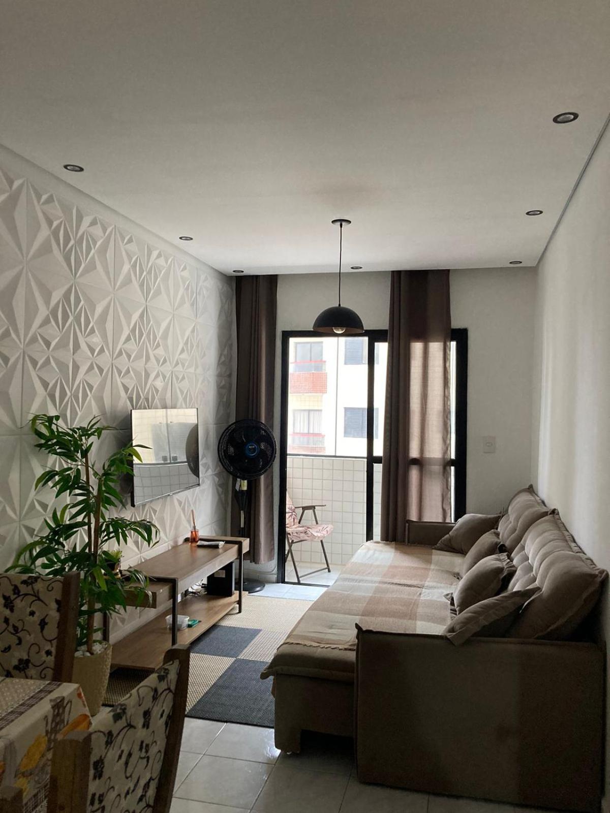 One-Bedroom Apartment - Photo 27