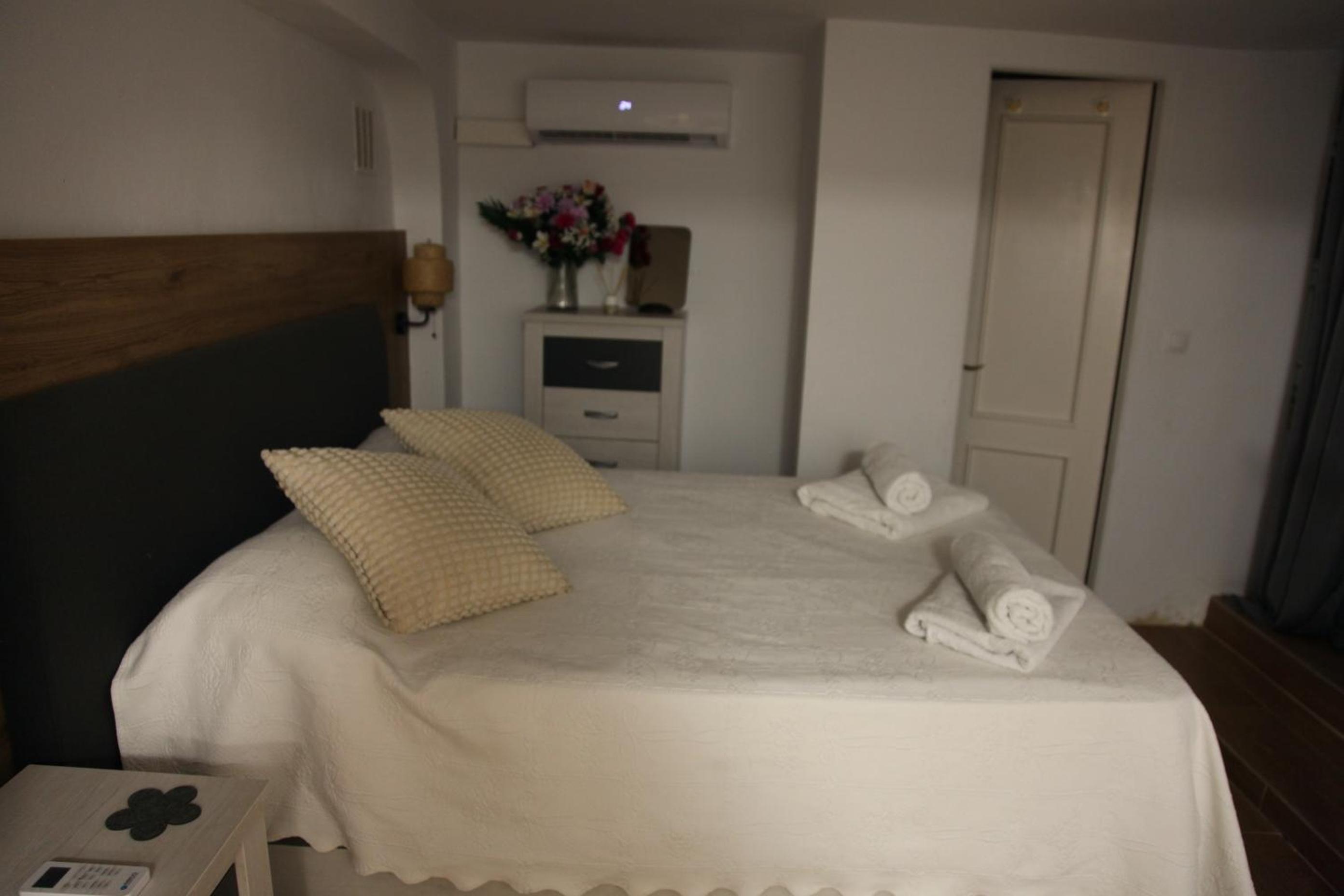 Habitación Doble o Twin Deluxe con Acceso a la Piscina