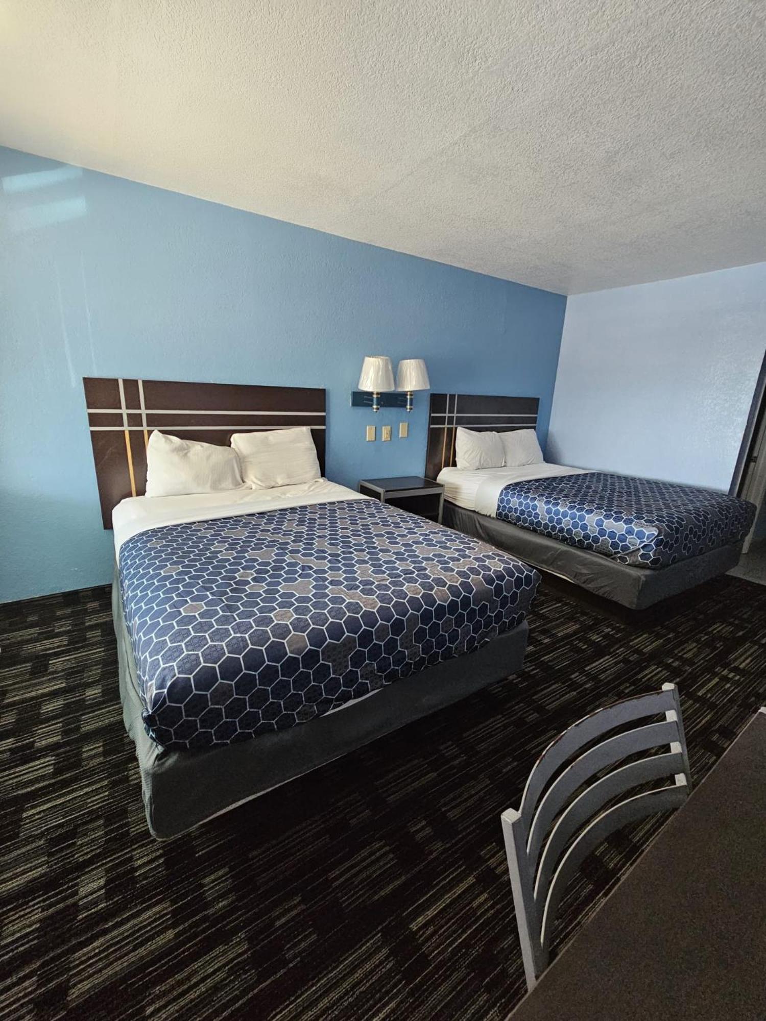 Double Room - Photo 1