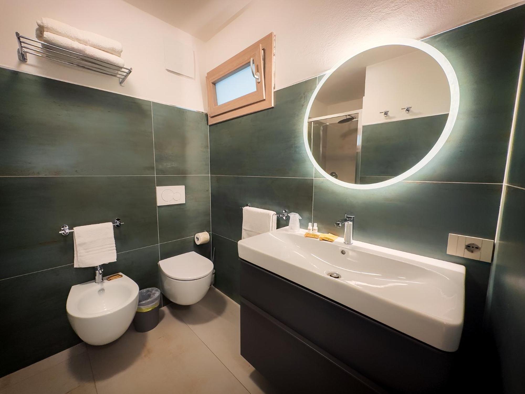 Superior Twin Room photo 2